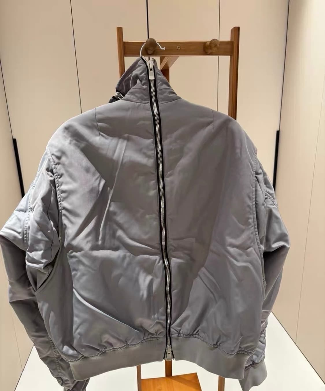 Y/PROJECT 유니섹스 그레이 비행점퍼 상품이미지3