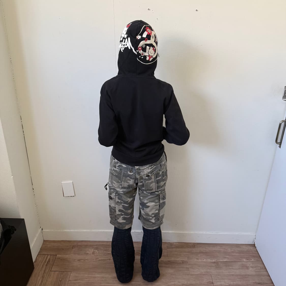 스투시x헬로키티 후드 스웻 상품이미지3