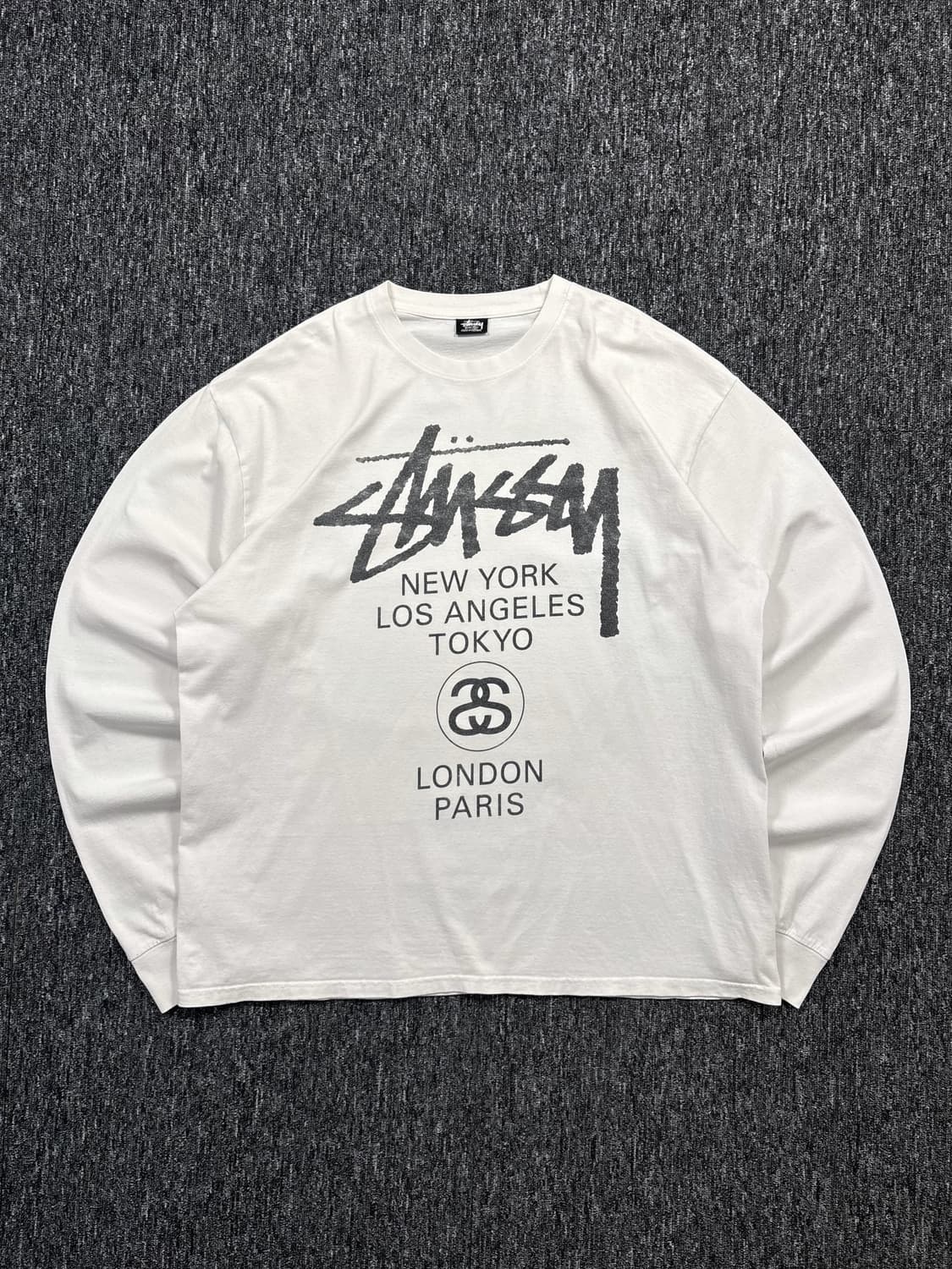 스투시 화이트 월드투어 롱슬리브 상품이미지3