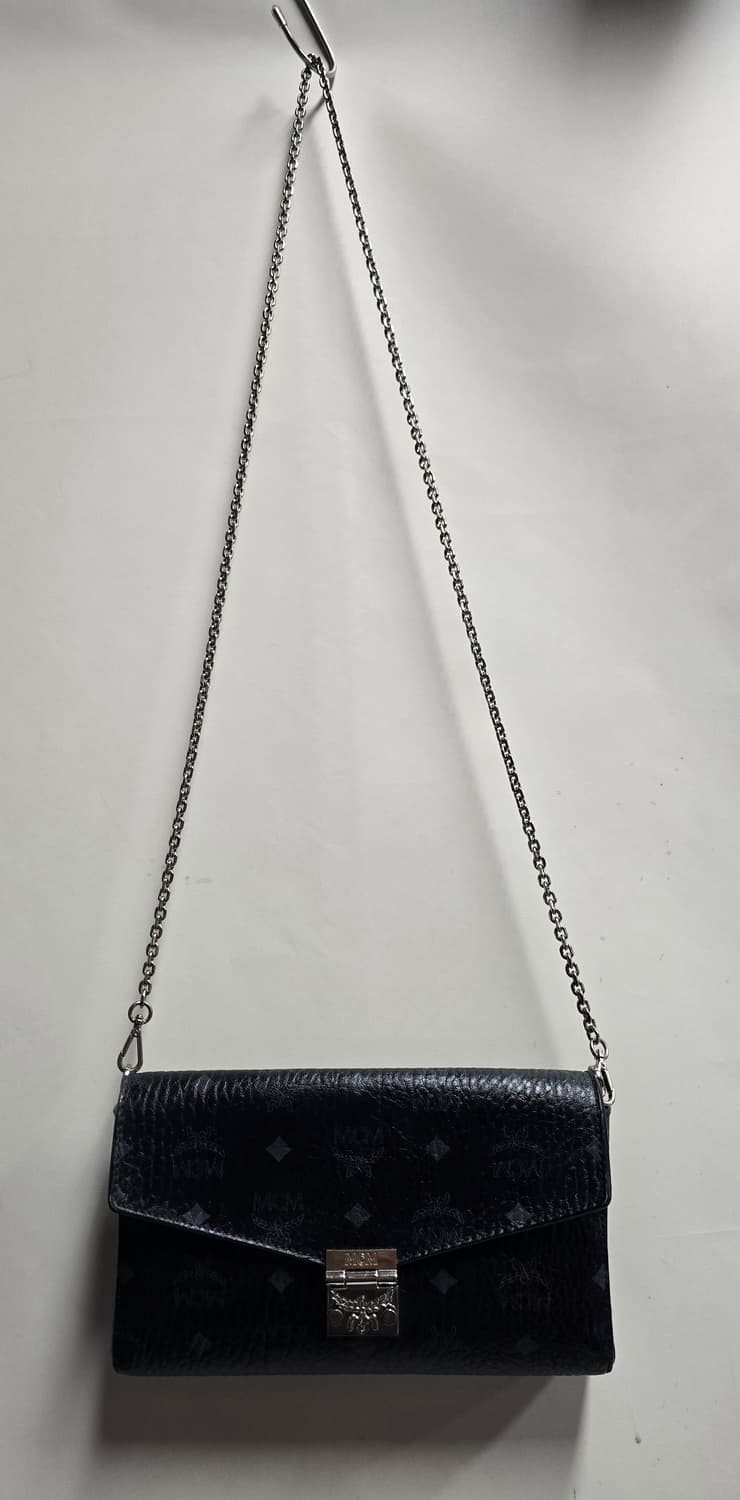 엠씨엠 비세토스 체인 미니 크로스백 상품이미지3