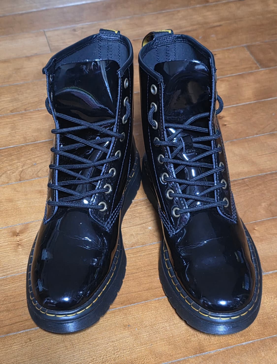 닥터마틴 자발라 페이턴트 부츠(260) 상품이미지1