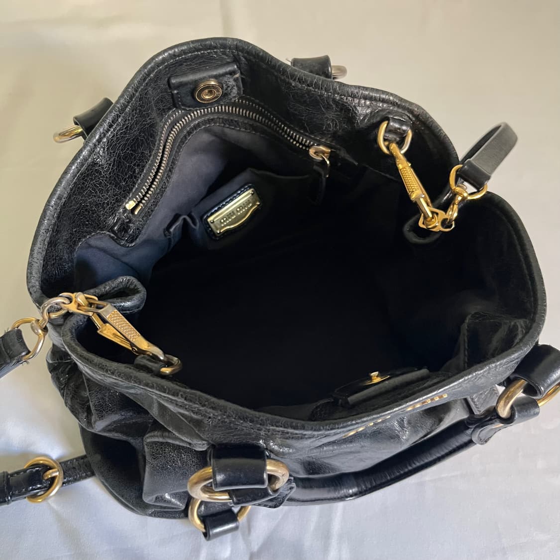 미우미우 2-way 비텔로 샤인백 상품이미지9