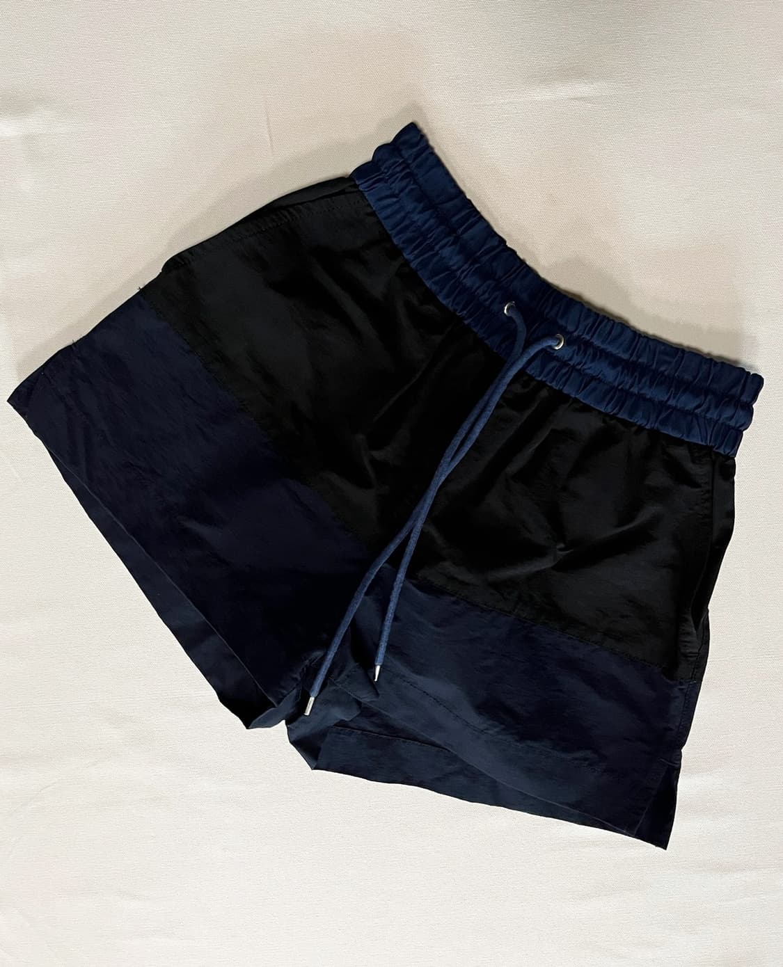 SACAI nylon shorts 상품이미지3