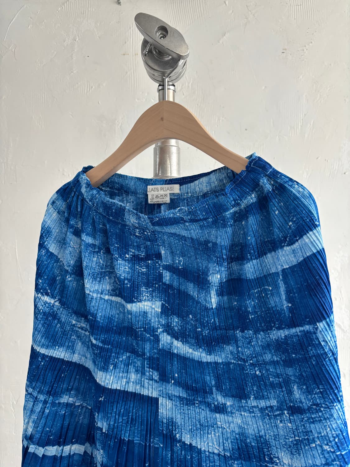 Pleats Please 플리츠플리즈 블루 플리츠 미디 스커트 상품이미지4