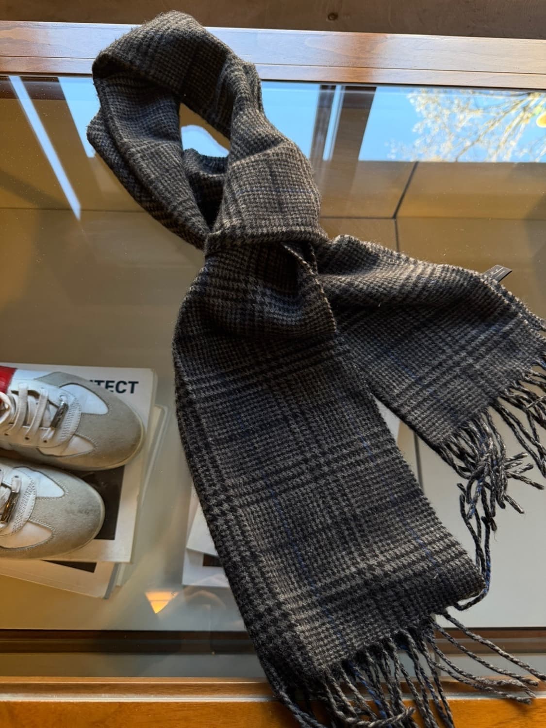 에린 몬토나니 울 캐시미어 머플러 상품이미지1