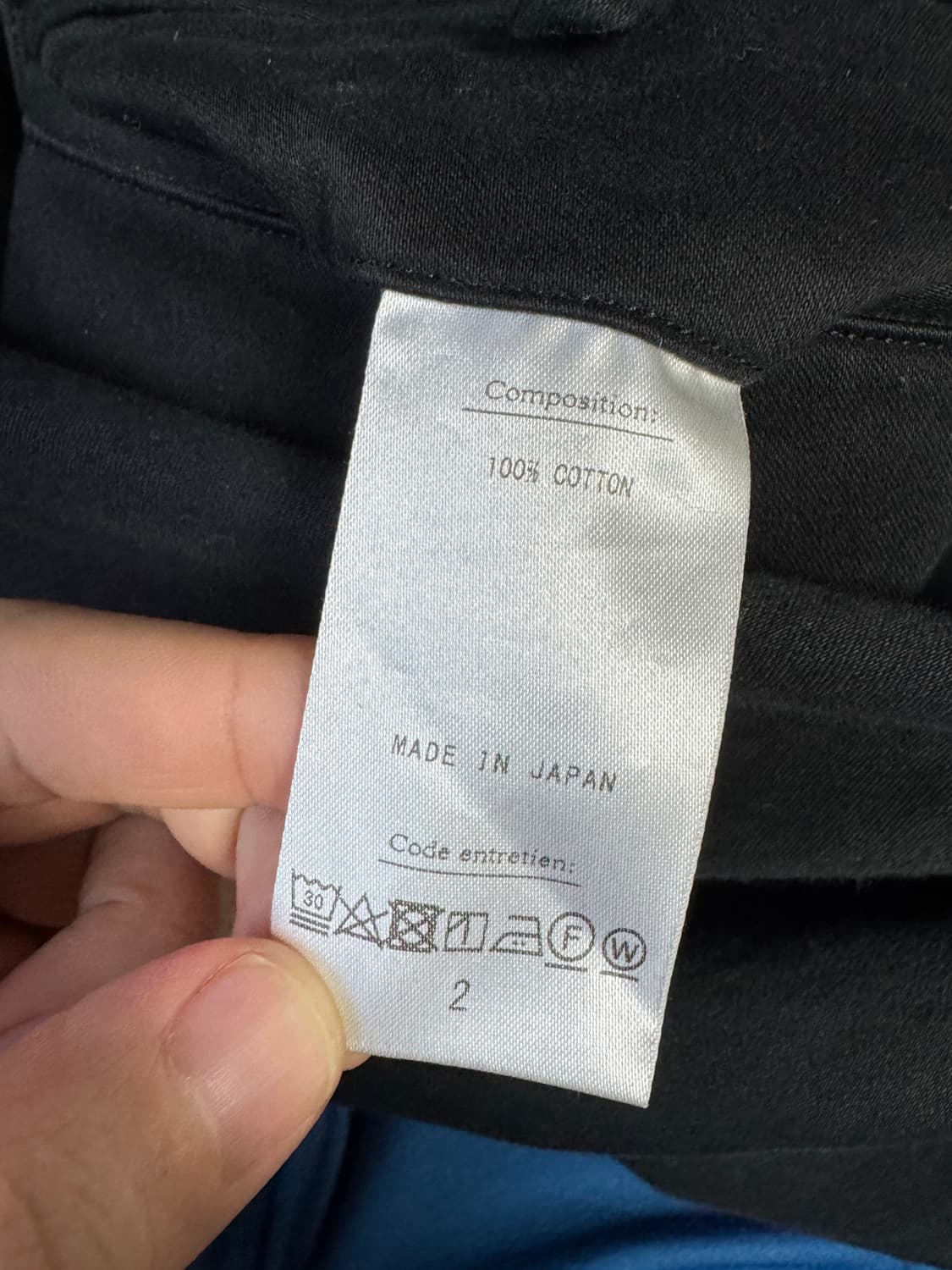 [2]아프레쎄 치노 투턱 팬츠 블랙 팝니다 상품이미지3