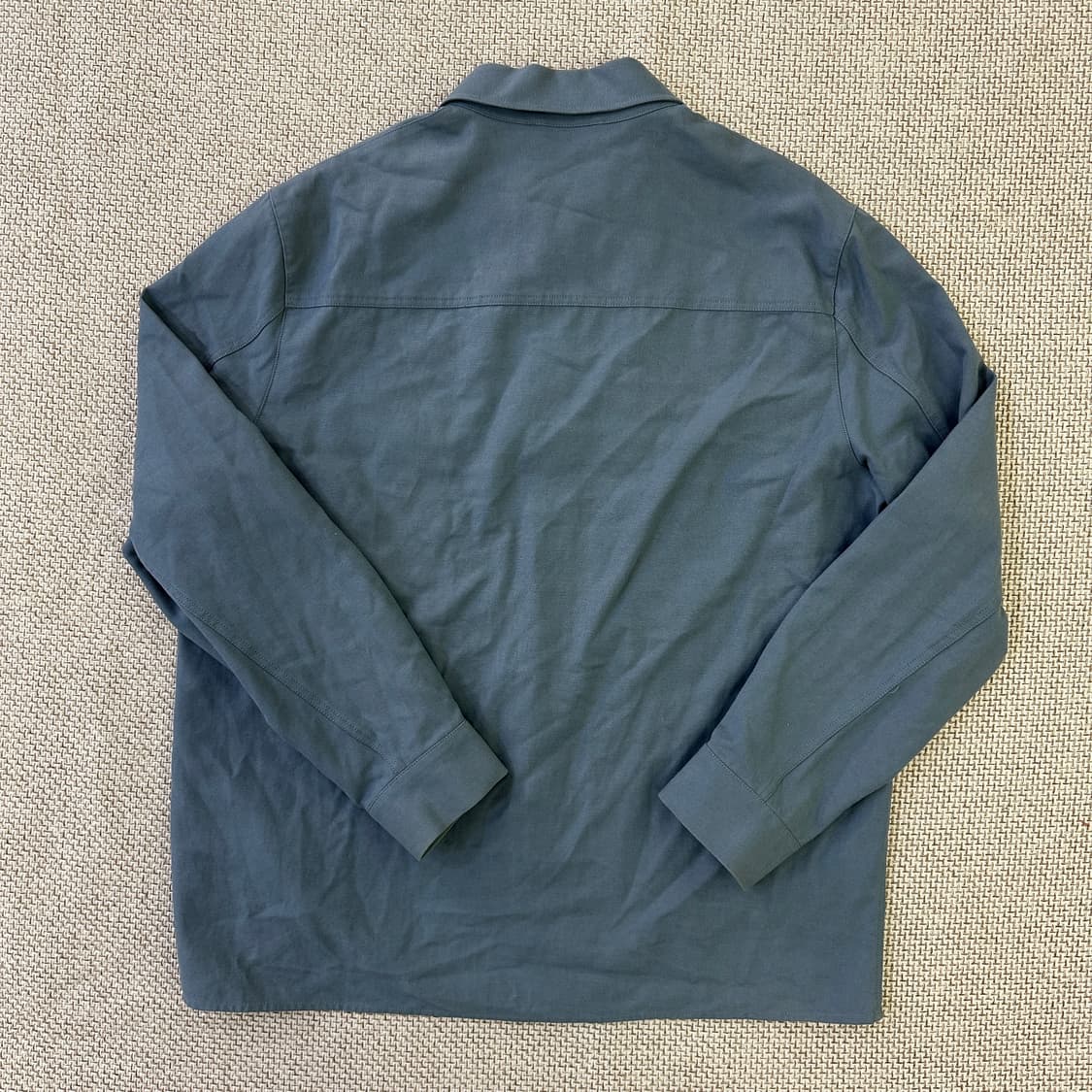 L COS 블루 컬러 오버셔츠형 자켓  0331D 상품이미지4