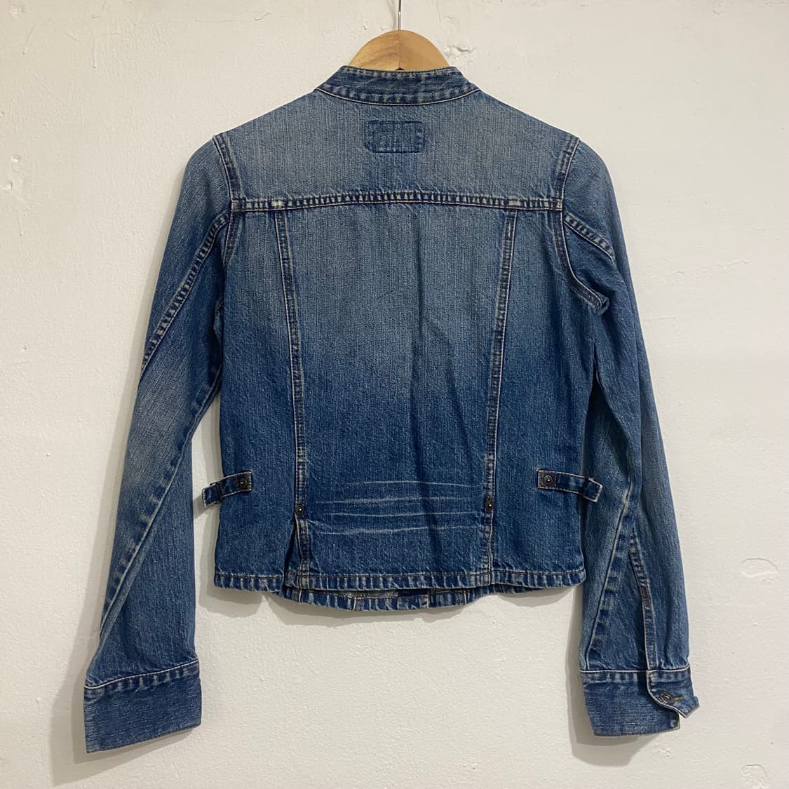 노티카 Y2K 딱붙핏 데님자켓 상품이미지2