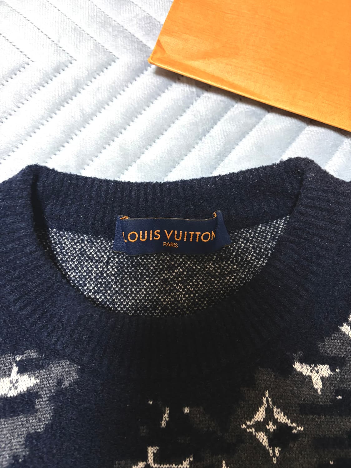 루이비통 디스드레스드 니트 상품이미지3