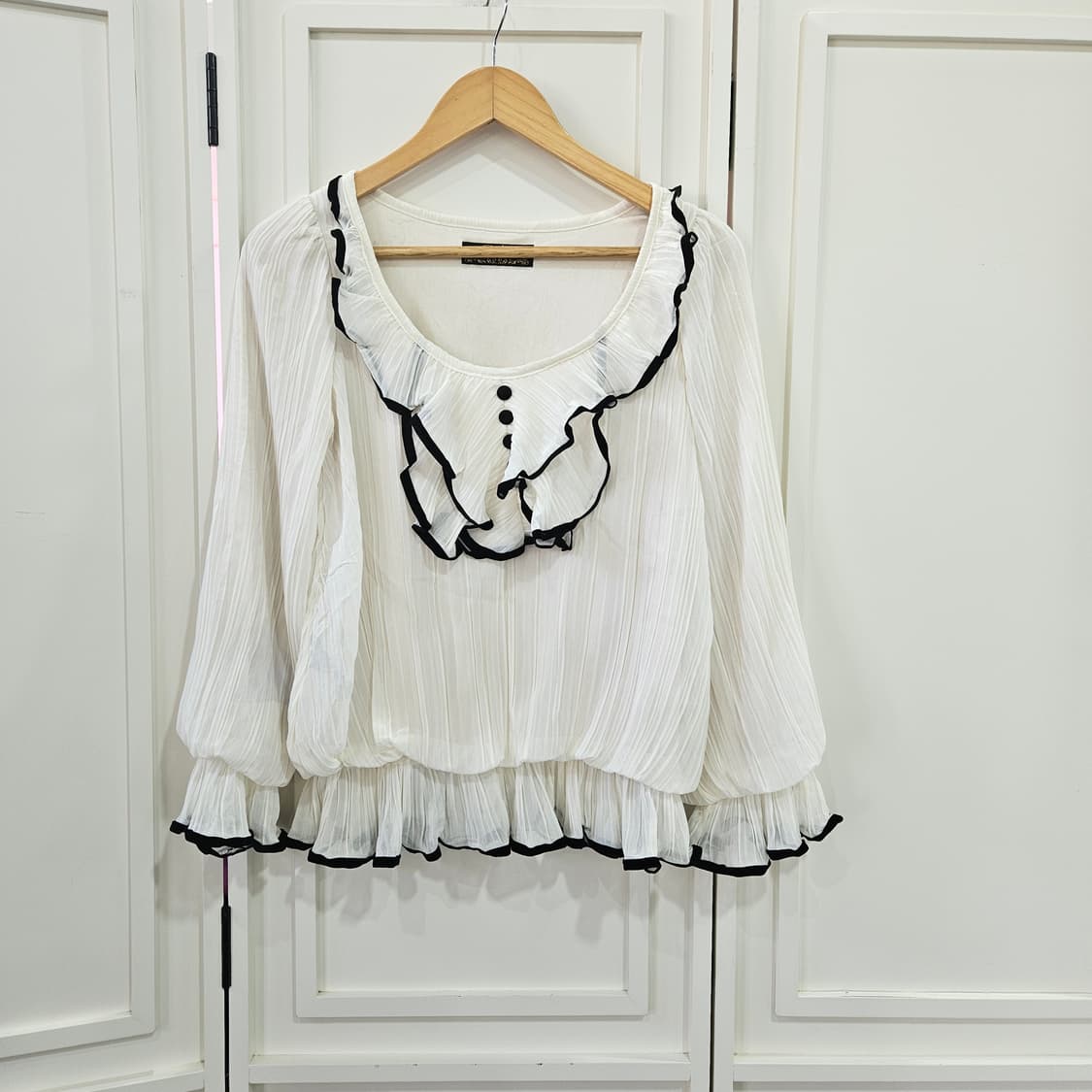 Roijita (로지타) 프릴 쉬폰 블라우스 상품이미지1