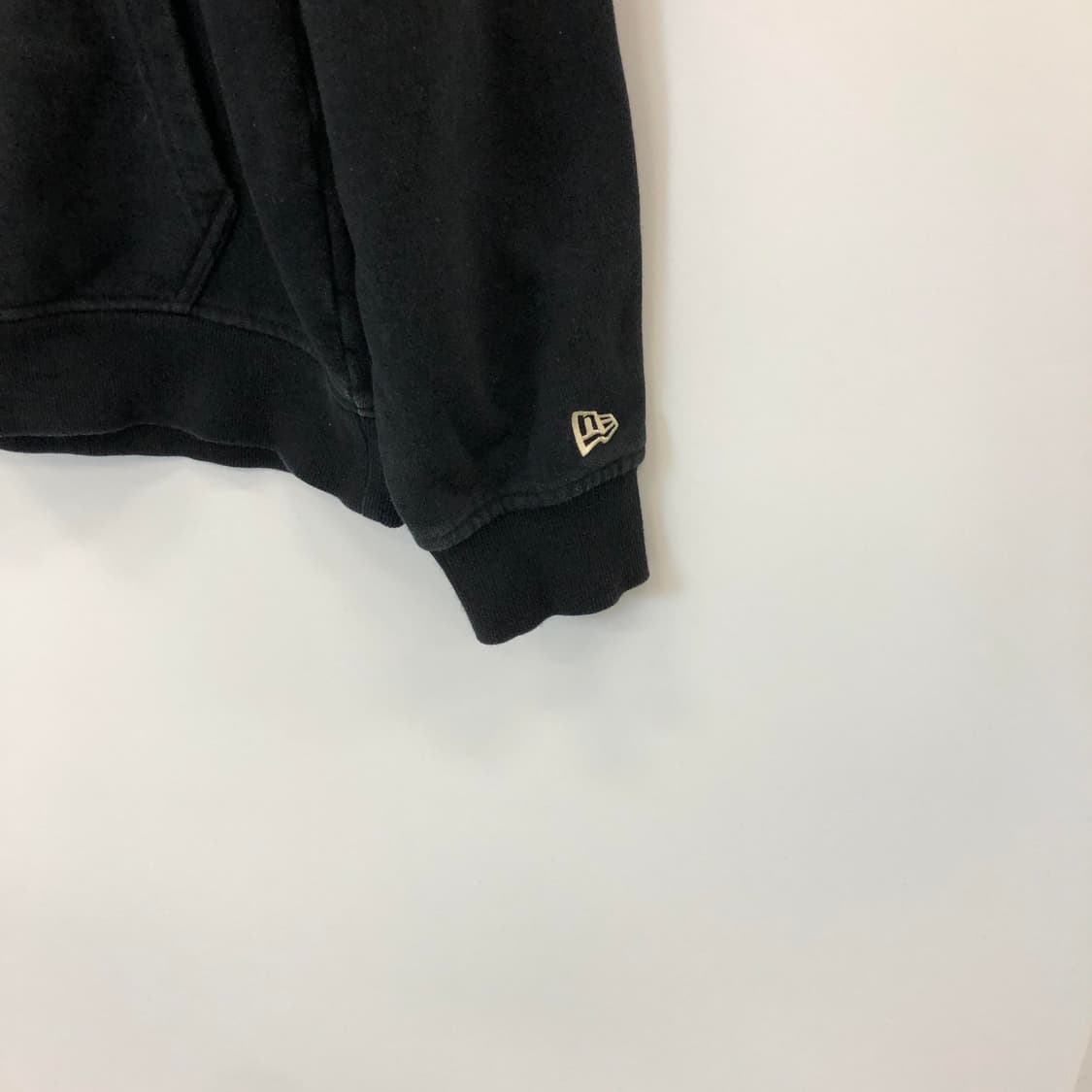 뉴에라 코션사인 박스로고후드 105 상품이미지3