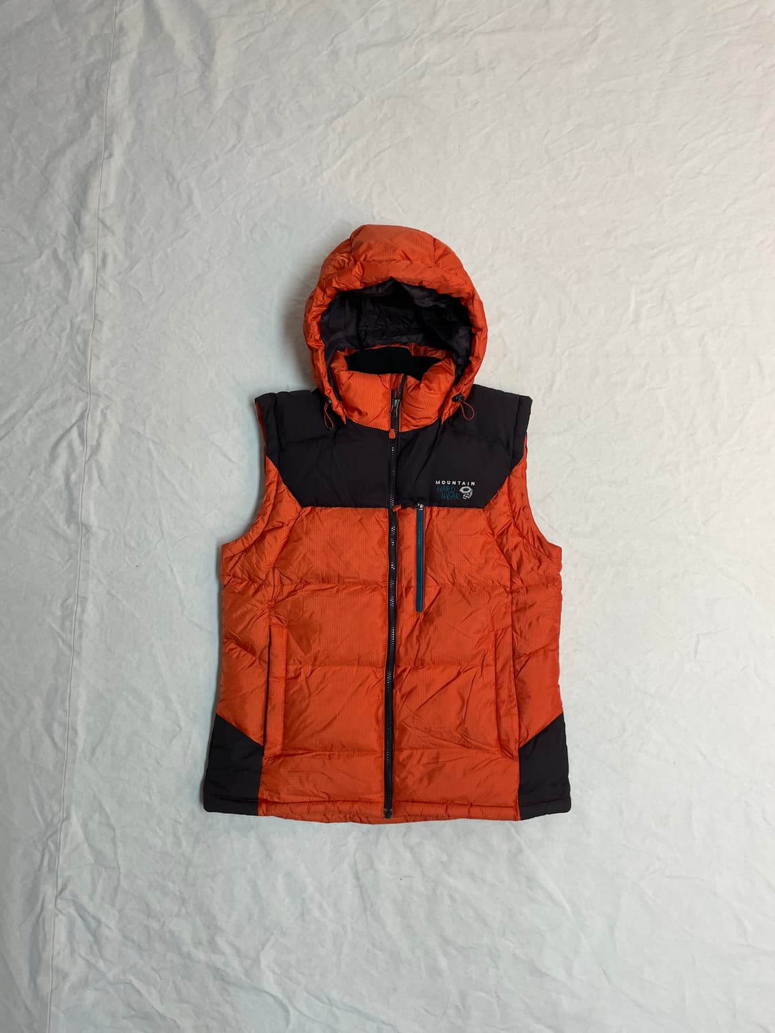 마운틴하드웨어 패딩 베스트 상품이미지1