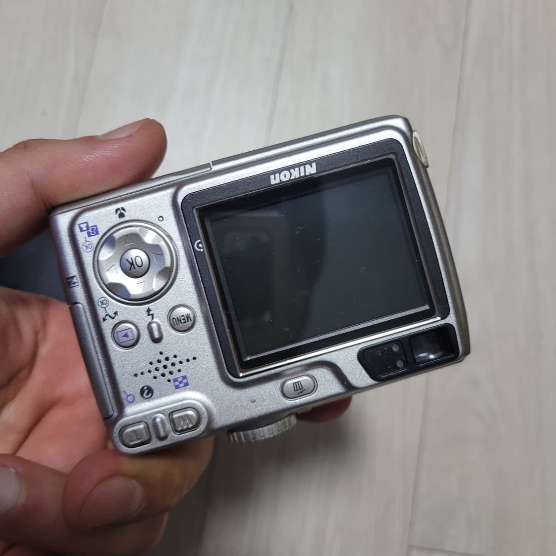 니콘 쿨픽스 5900 고장난 디카 상품이미지3