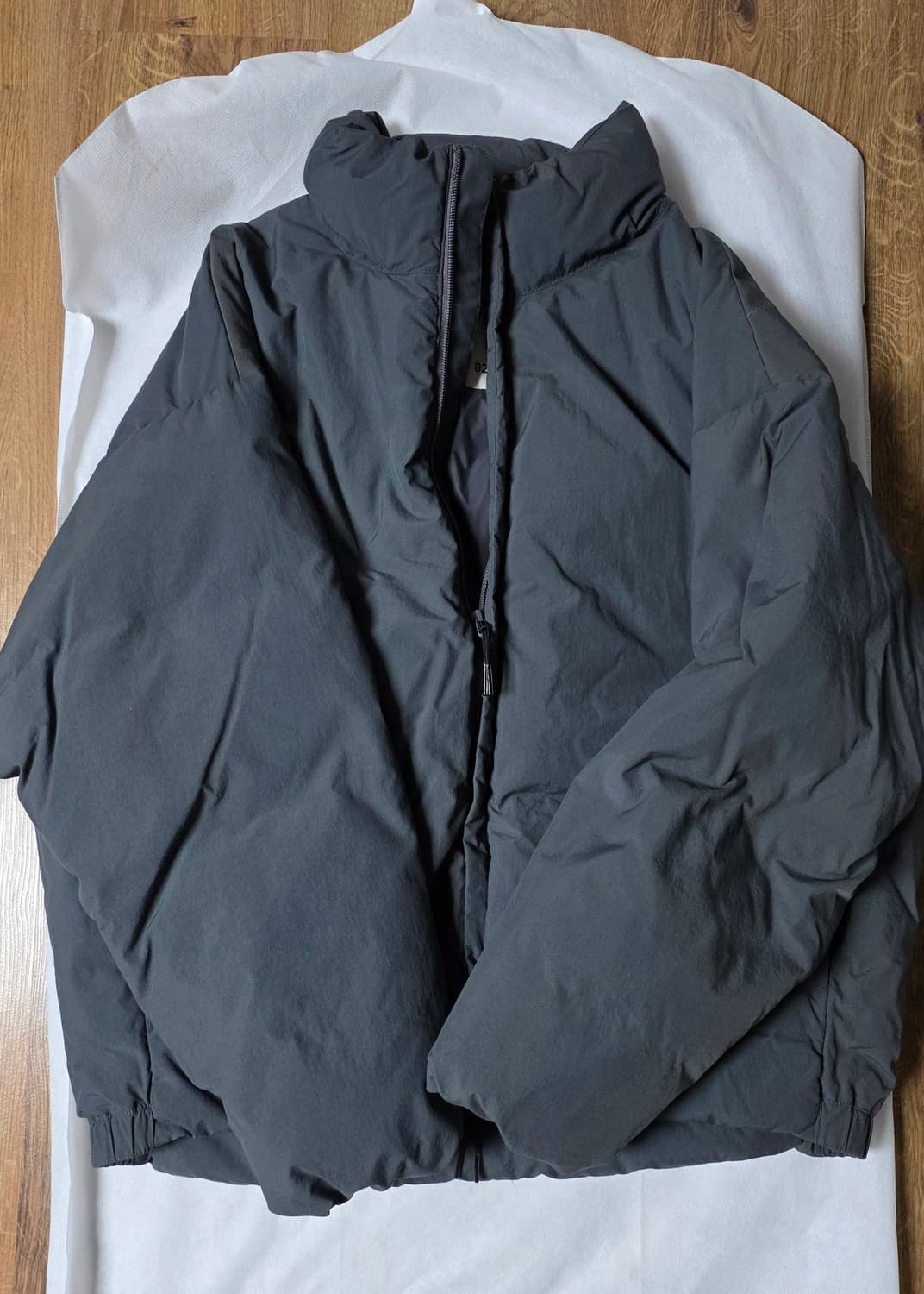 어나더오피스 스노우맨 다운 자켓 그라파이트 2 상품이미지1