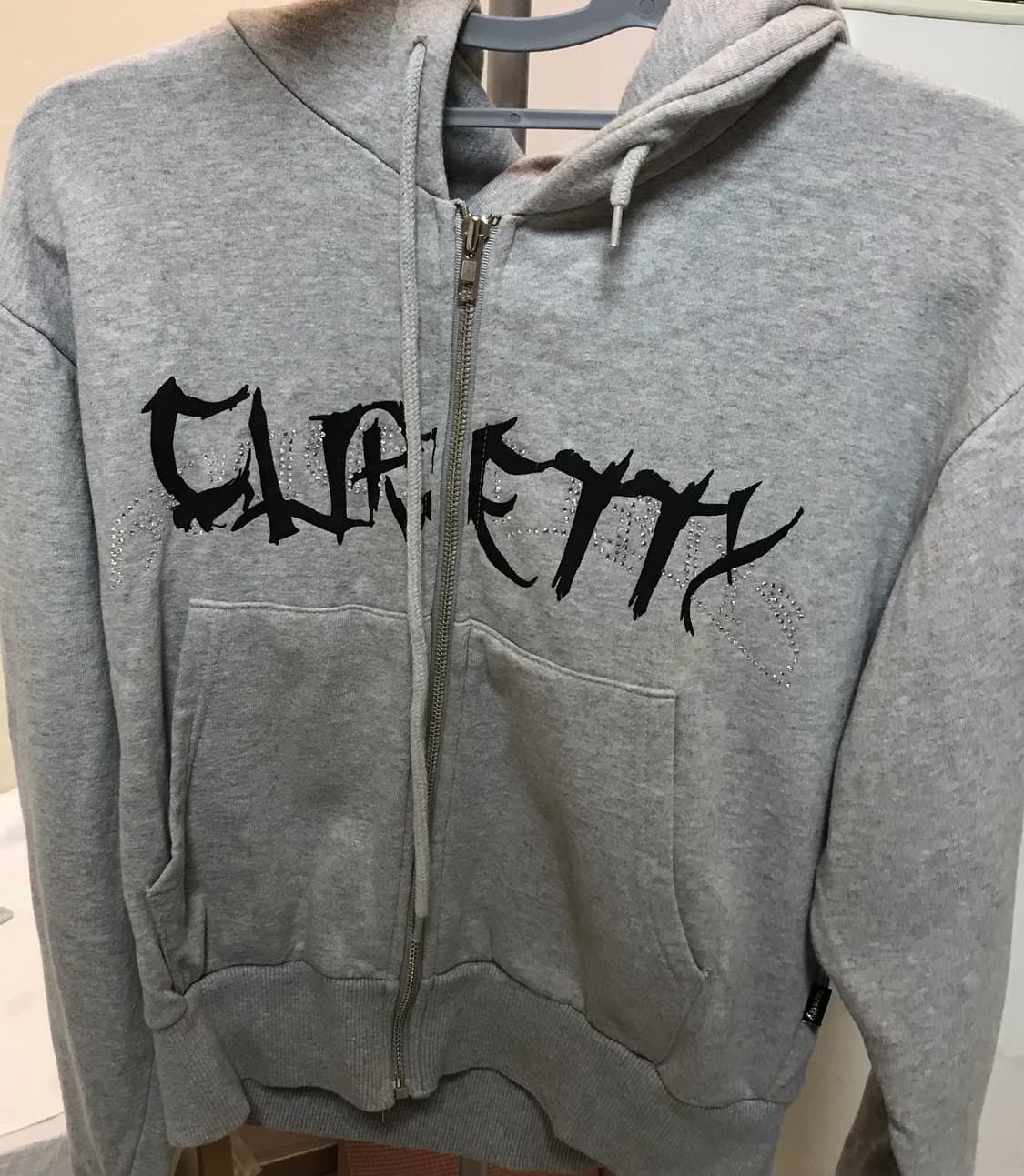 C RHINESTONE HOODIE JUMPER_GREY 상품이미지1
