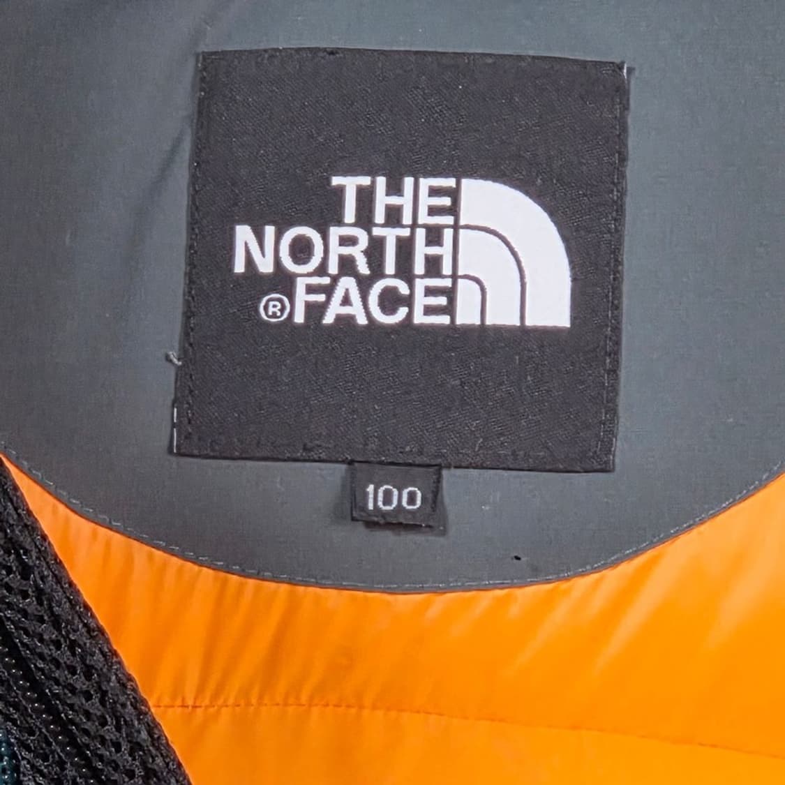노스페이스 구스다운 차콜 오렌지 배색 고프코어 패딩 L 상품이미지6