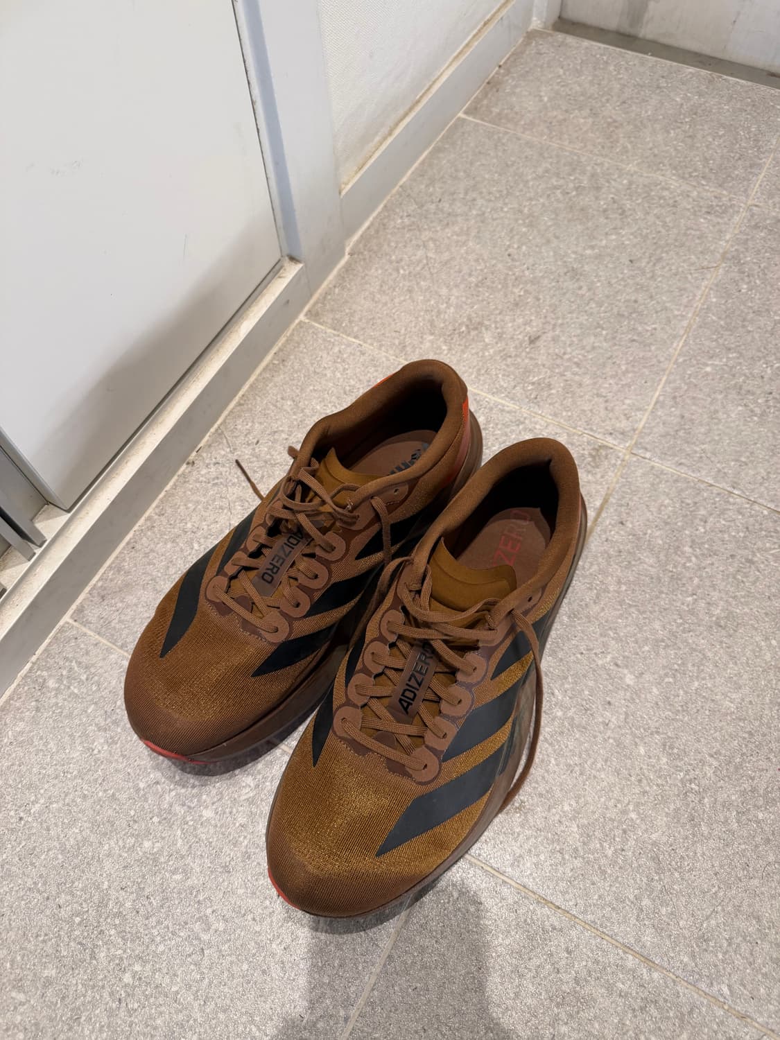 [275] 아디다스 x 퍼렐 윌리엄스 아디제로 EVO SL 상품이미지2