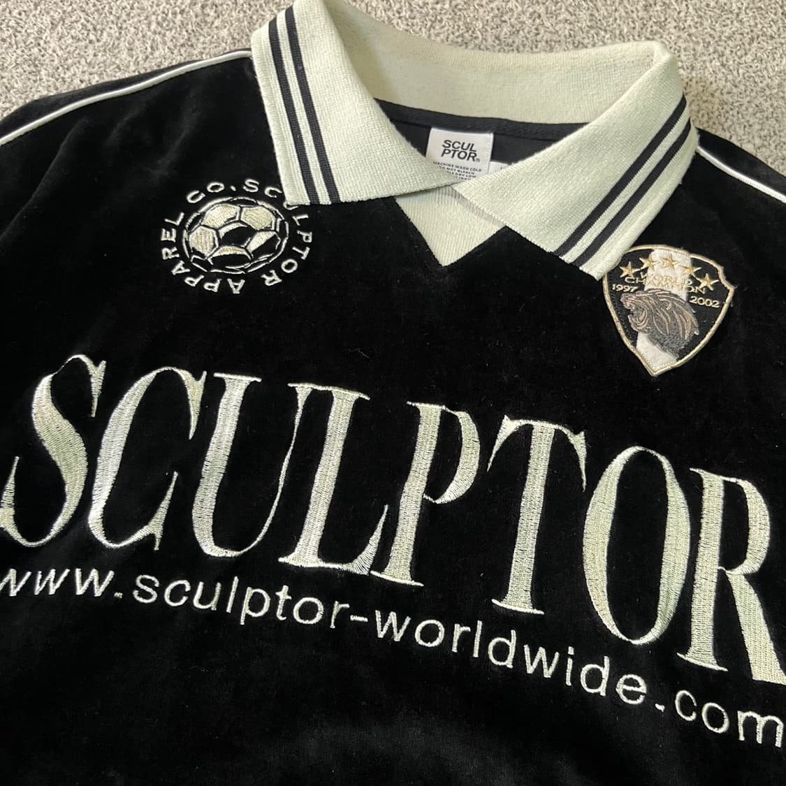 스컬프터 벨루아 블록코어 맨투맨 상품이미지2