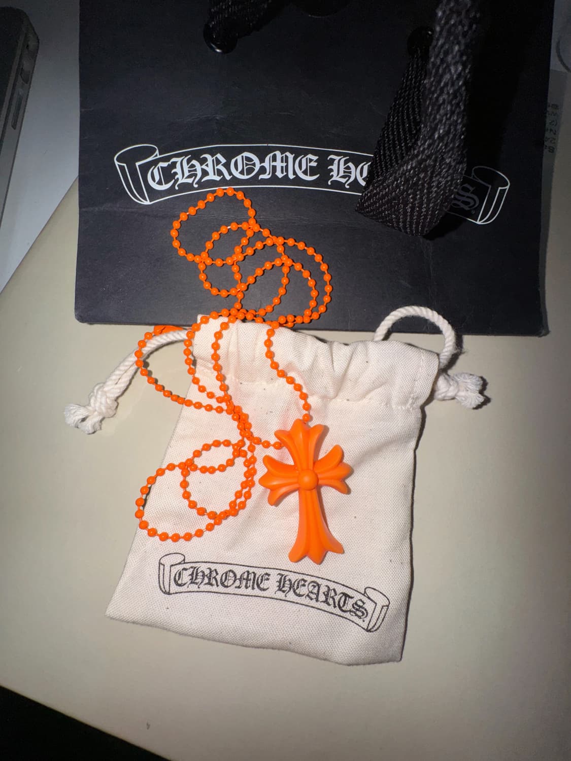 (새상품)크롬하츠 실리크롬 CH 크로스 펜던트 오렌지 상품이미지2