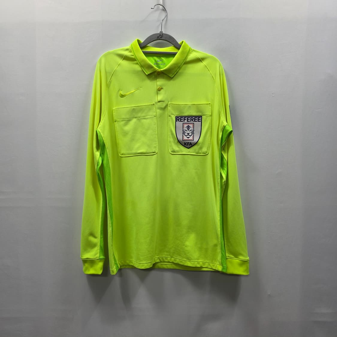 0189 나이키 드라이핏 심판 유니폼 긴팔 M 형광 옐로우 KFA 레프리 상품이미지1