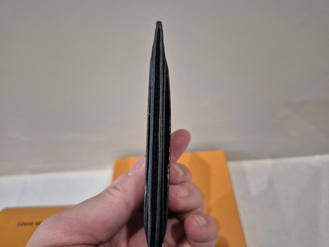 루이비통 더블 카드 홀더 모노그램 이클립스 카드지갑 팝니다 상품이미지6