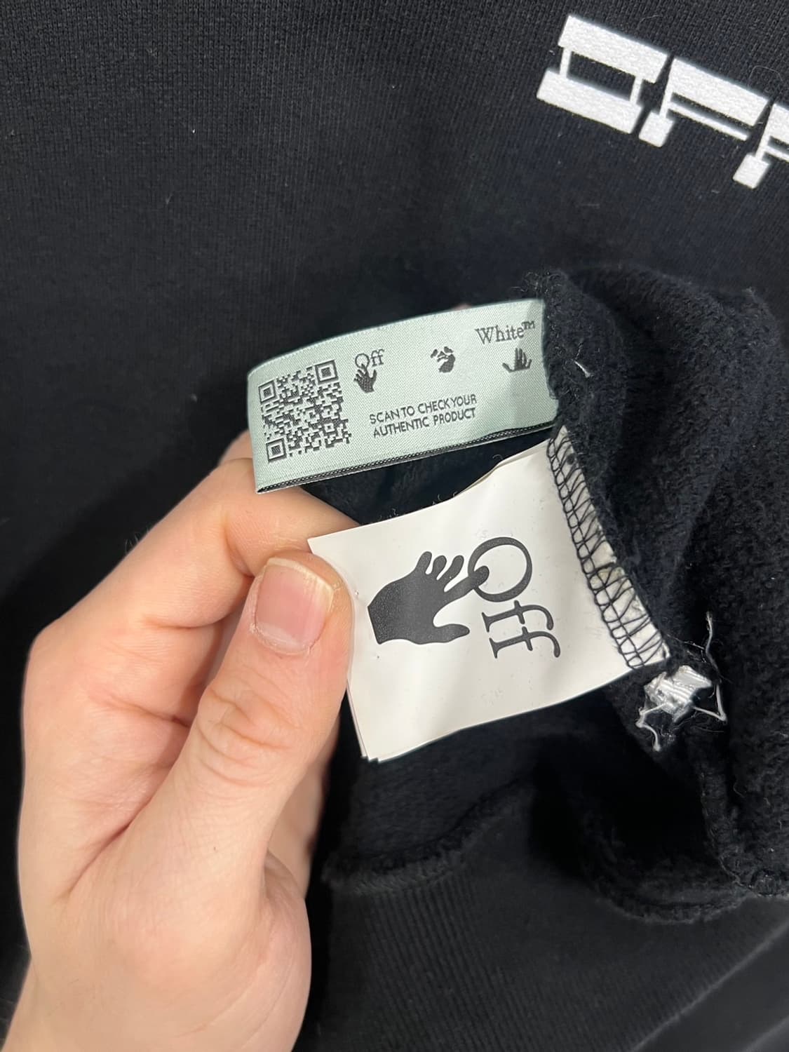 오프화이트 마스크 페이스 빅로고 맨투맨 스웻셔츠 상품이미지6