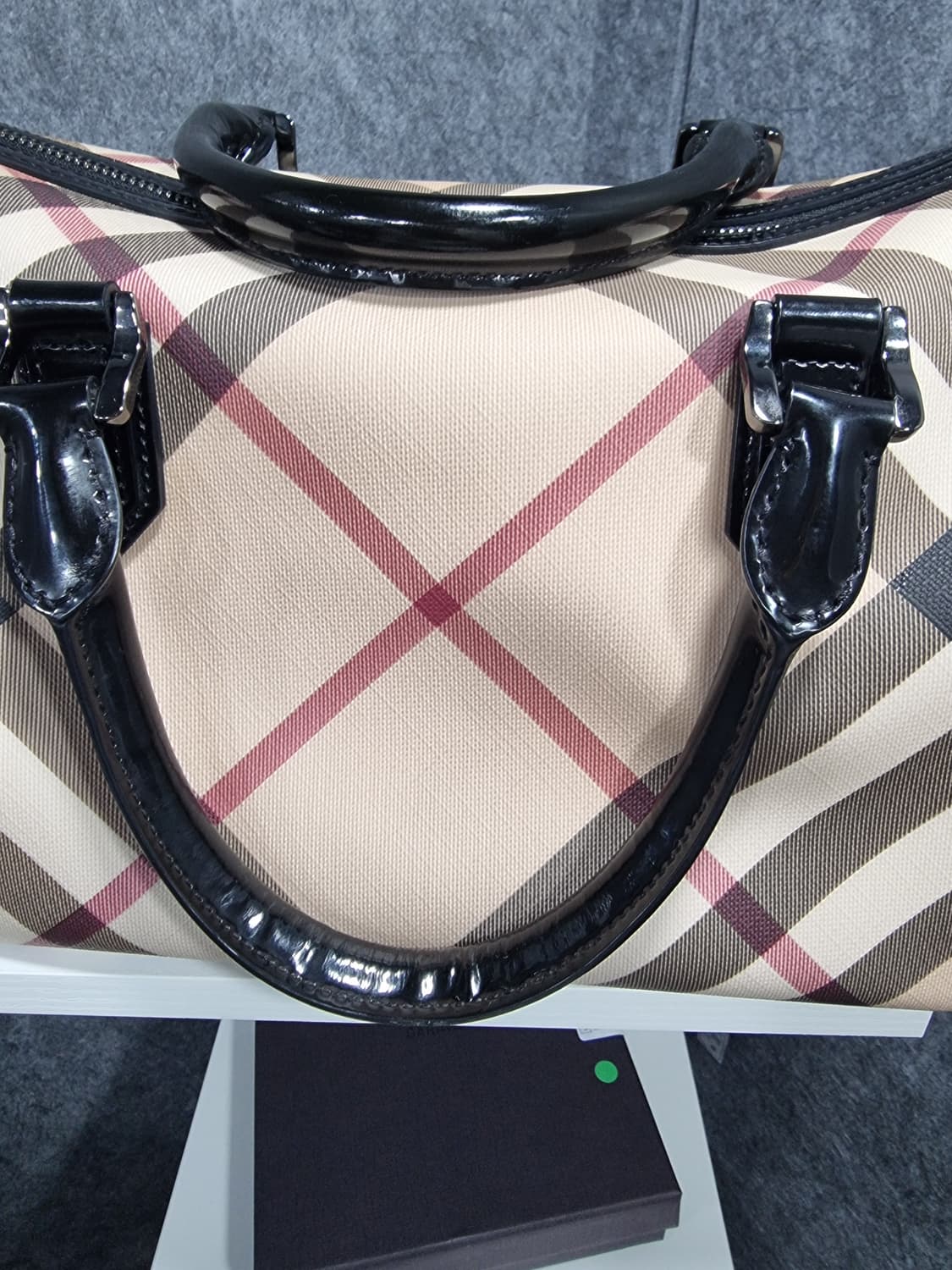 버버리 노바 체크 보스턴 백 상품이미지2