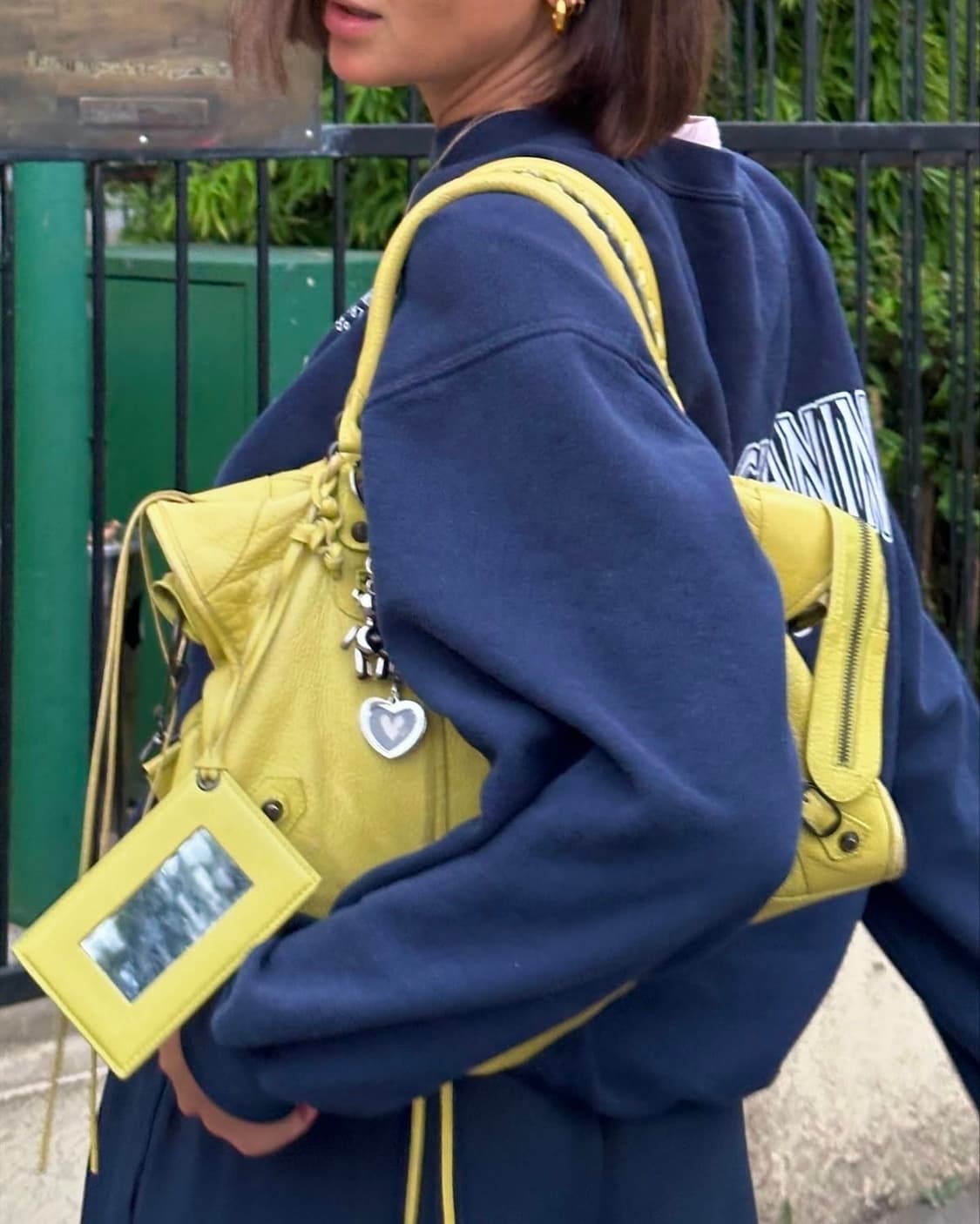 Balenciaga 발렌시아가 시티백 레몬 라임 미디움 상태 A 상품이미지1