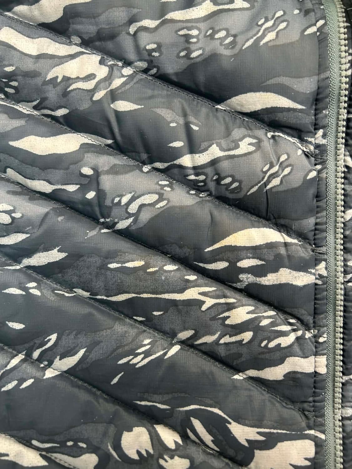 [XXL] 나이키 카모 구스다운 패딩 베스트 상품이미지7