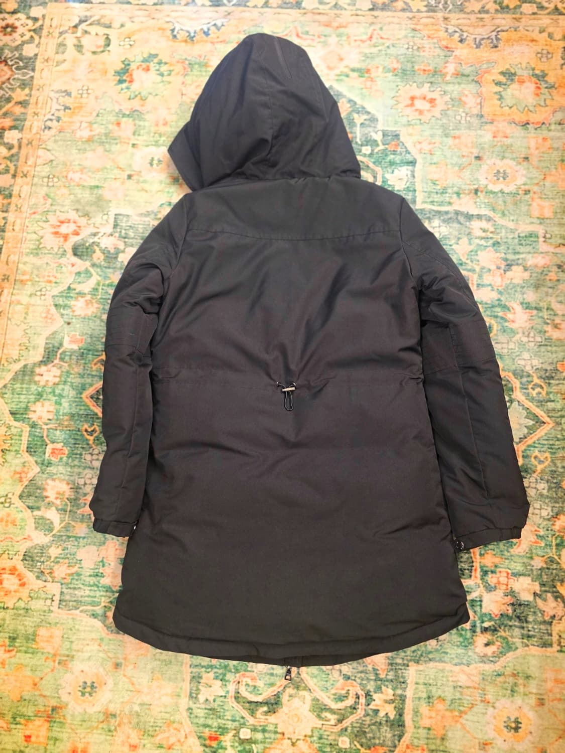 프라다(Prada) 블랙 다운 패딩 상품이미지2