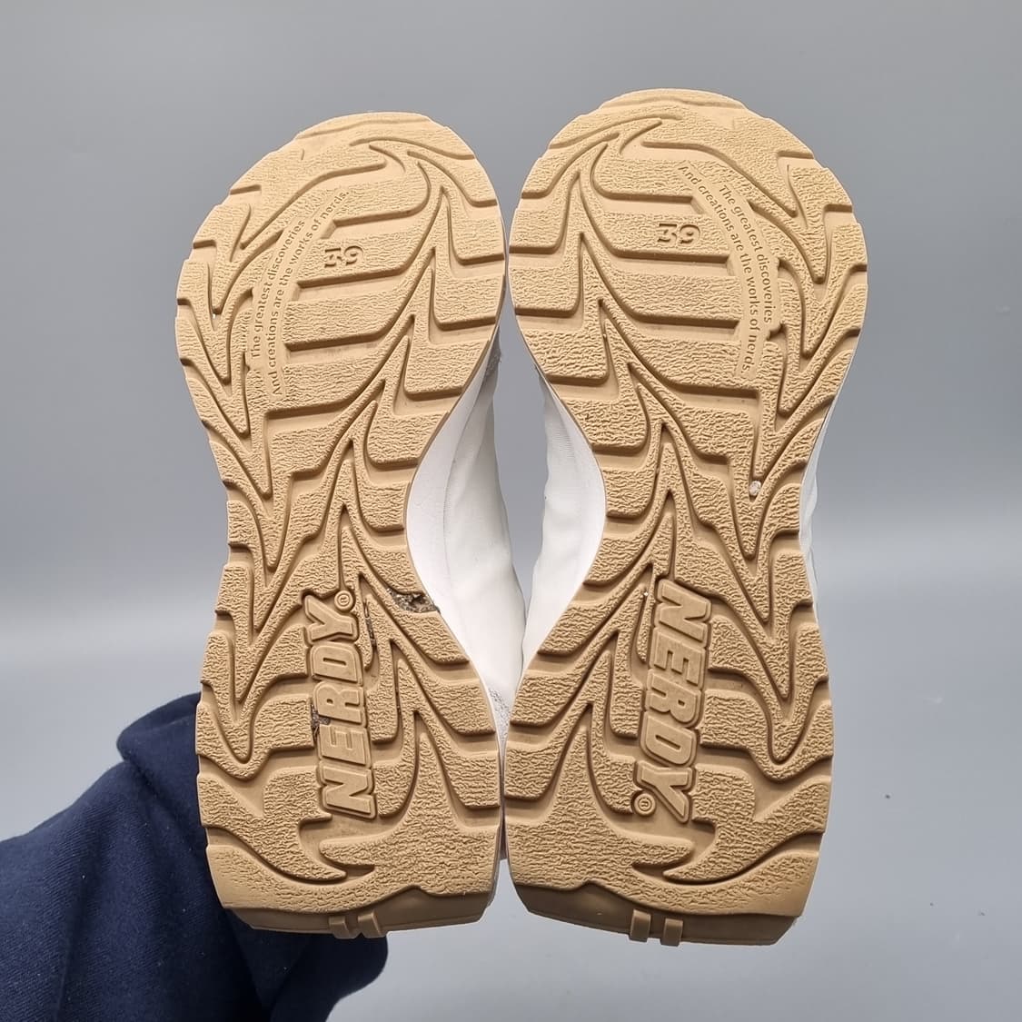 널디  운동화 250 상품이미지3