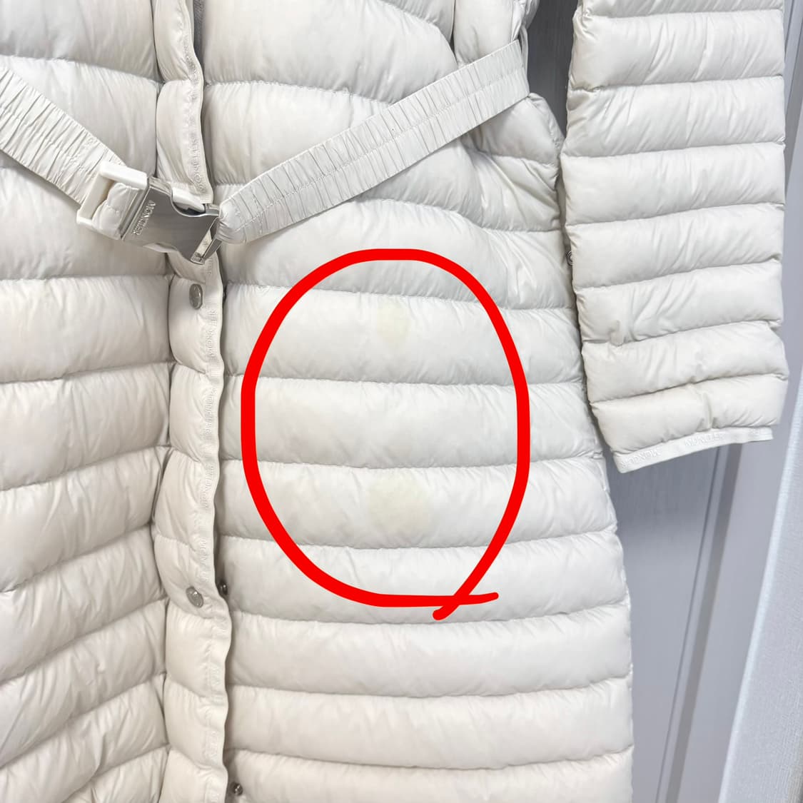 몽클레어 구스다운 롱패딩 상품이미지4