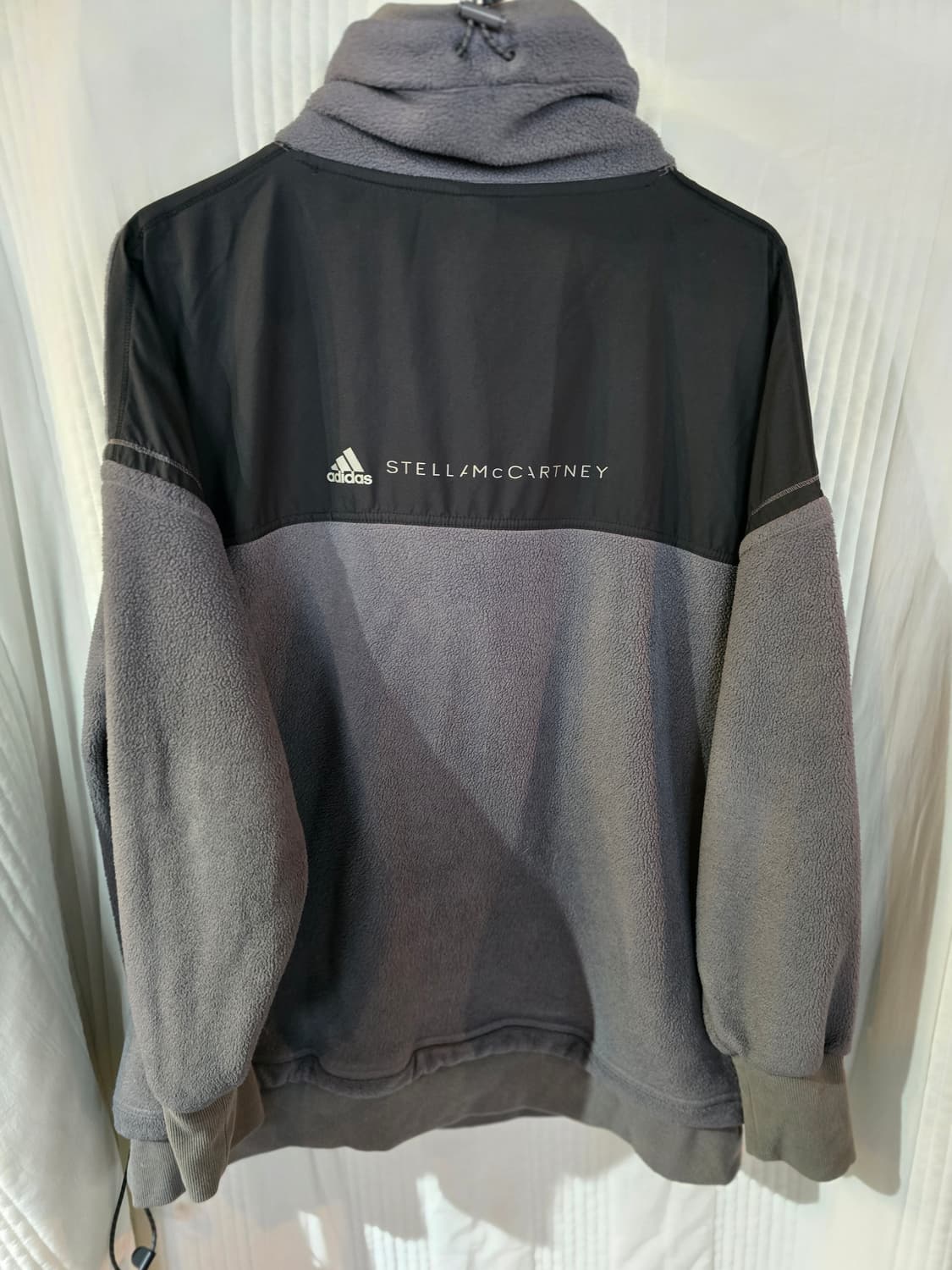 아디다스 풀오버 하프집업 오버핏 상품이미지5