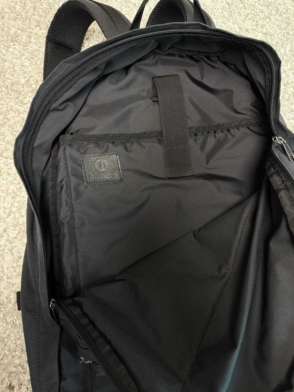 시도 tilted line easy life backpack 백팩 상품이미지4