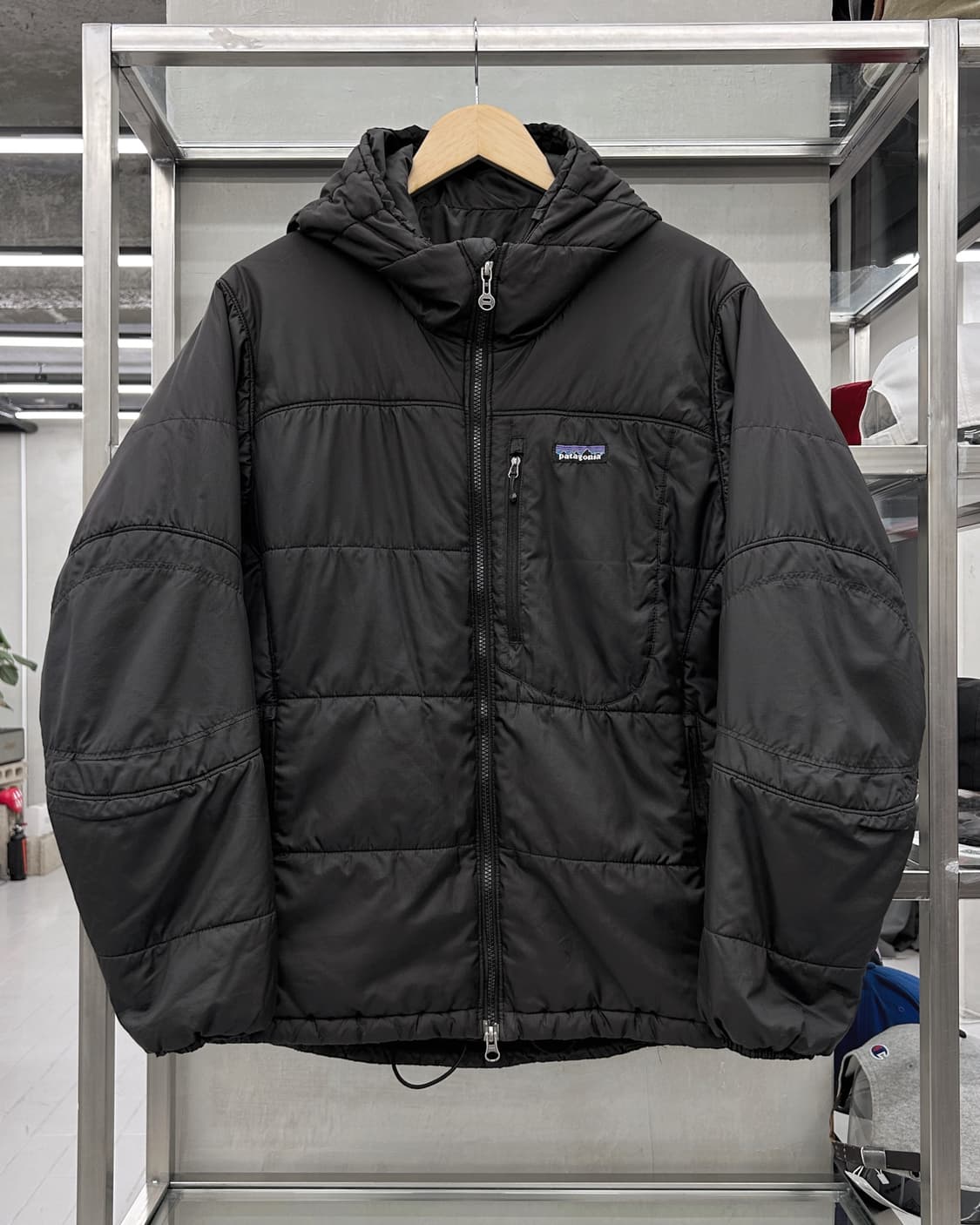 파타고니아 00s 프리마로프트 다스 파카 블랙 상품이미지1