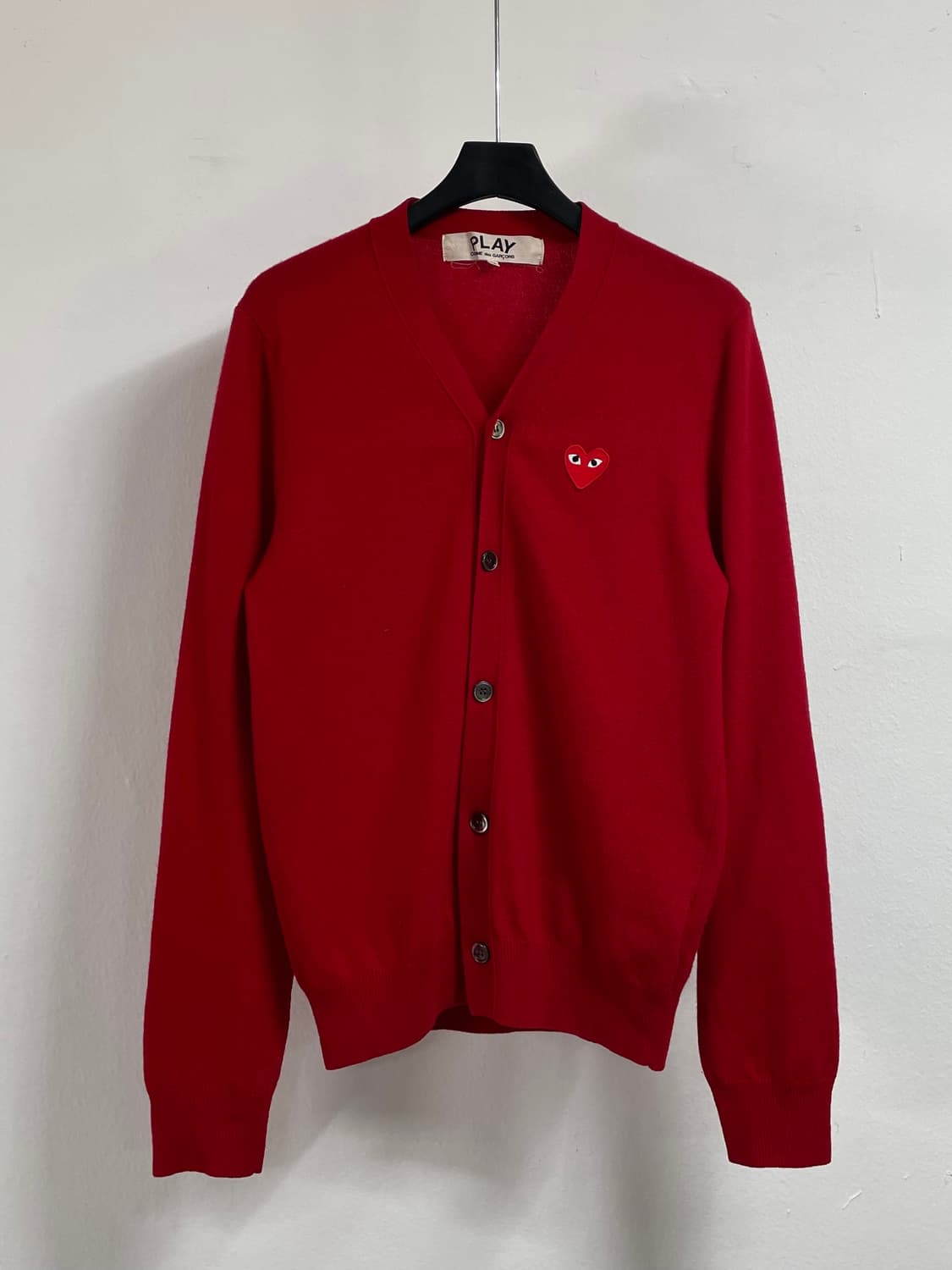 꼼데가르송 와펜 브이넥 울 가디건 (on.07) 상품이미지1