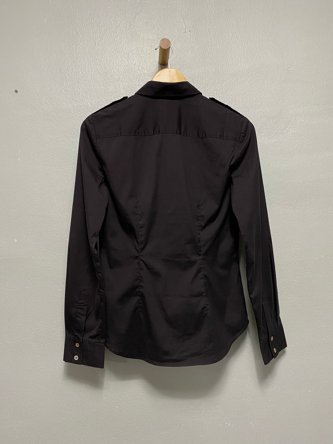 띠어리 포켓 견장 디자인 셔츠 상품이미지6