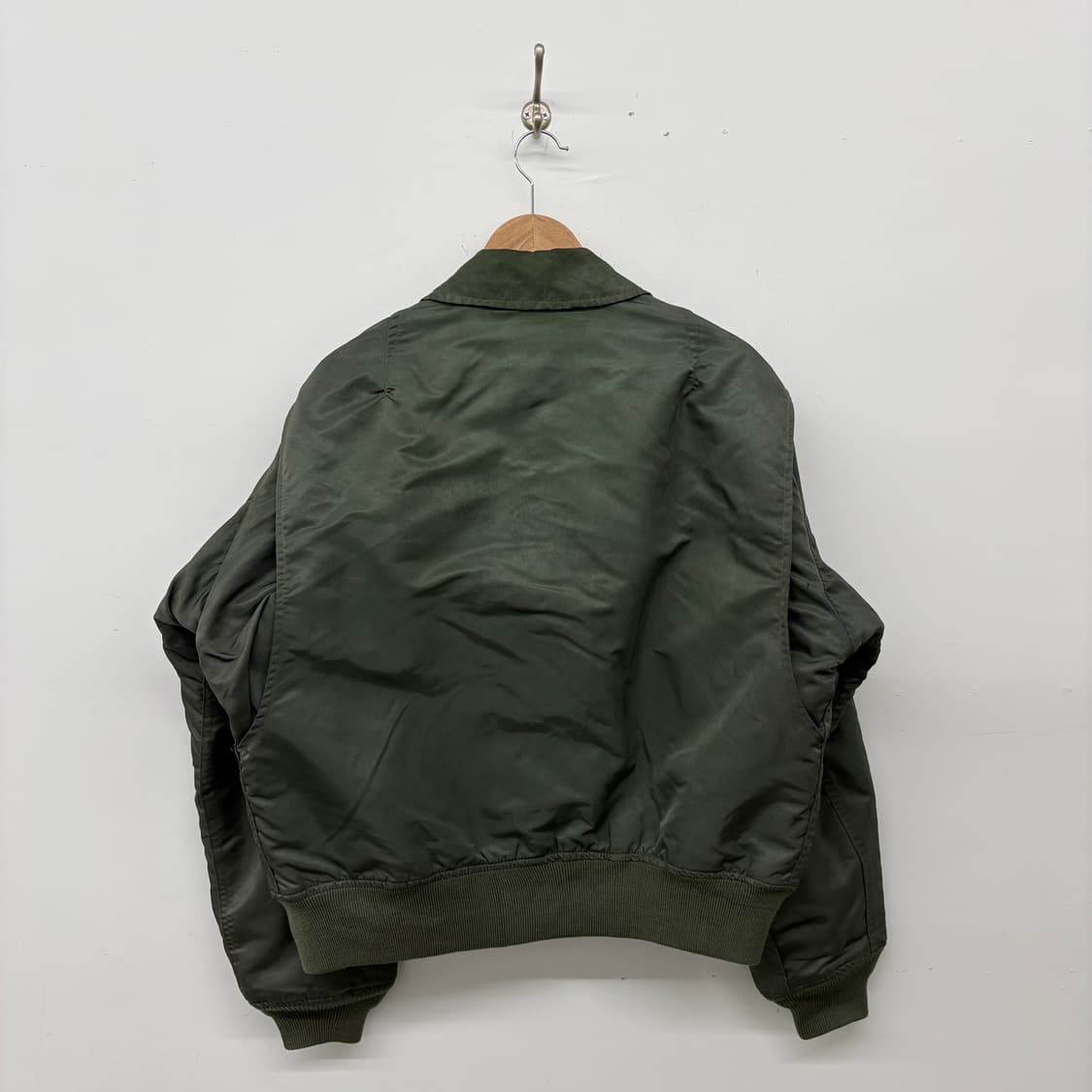 USA CWU-45P 군용 항공 MA-1 봄버 자켓 남성XL 상품이미지6