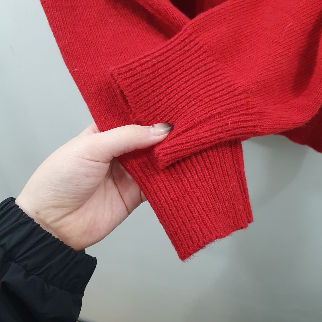 M 꼼데가르송 남성 레드와펜 니트 브이넥 가디건 상품이미지7