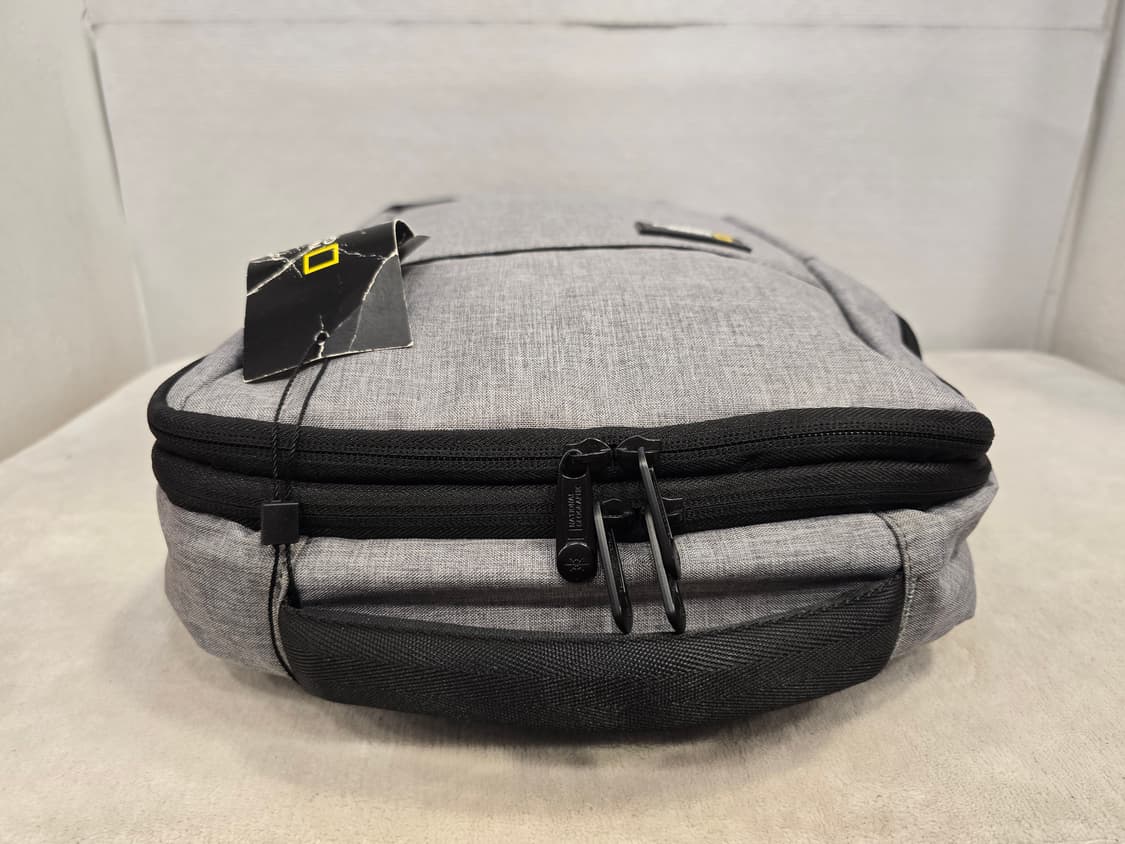 새상품)  내셔널지오그래픽 백팩 여행가방 상품이미지5