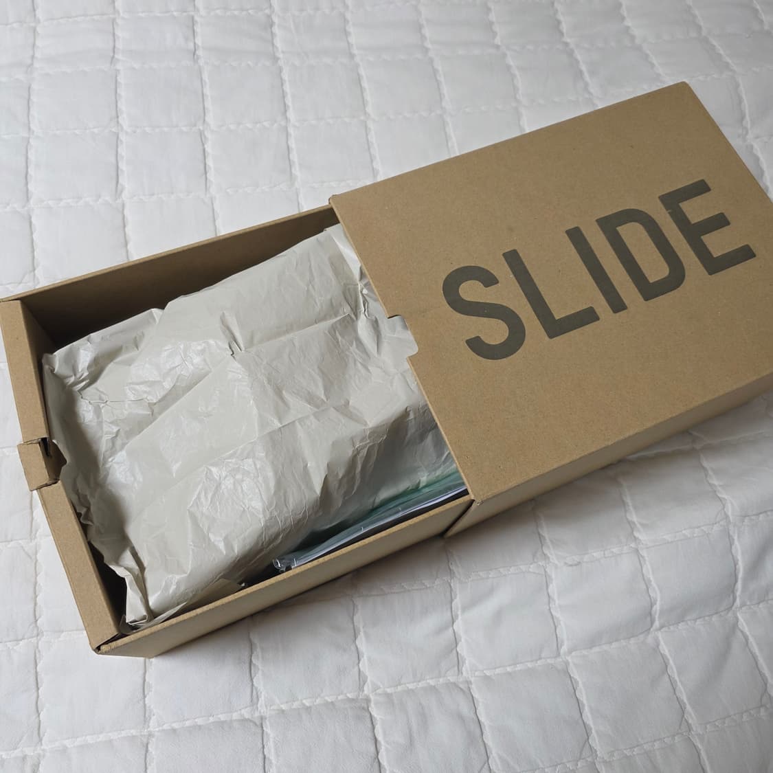 (중고) 아디다스 이지 슬라이드 본 285사이즈 상품이미지7