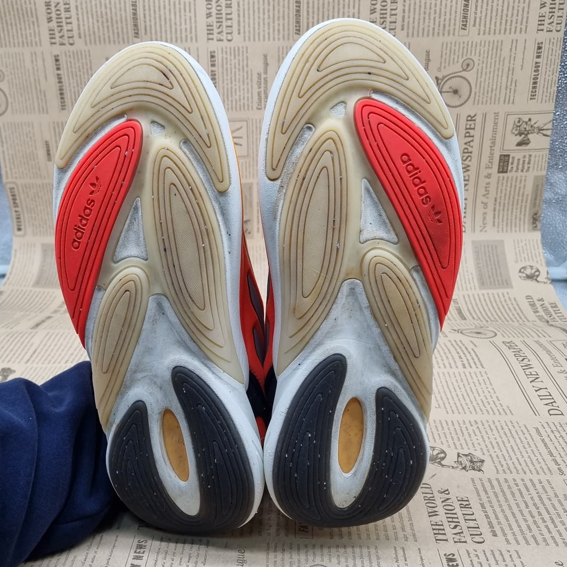 아디다스 오젤리아 파이어리 운동화 270 상품이미지3