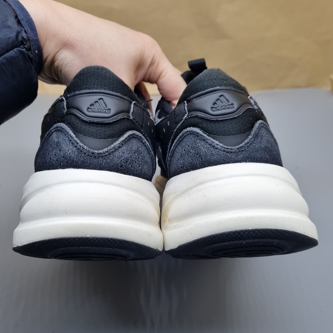 아디다스 오즈위브 운동화245  상품이미지4