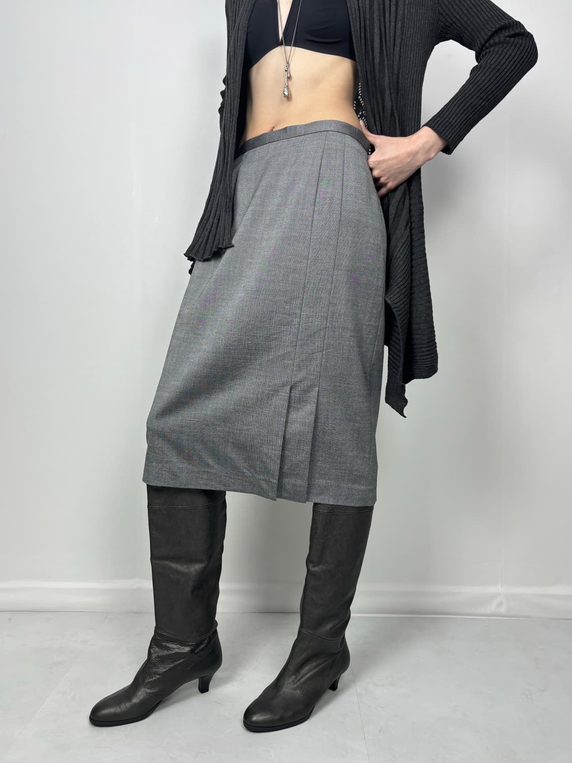 GLOSSY GRAY MIDI SKIRT 상품이미지1