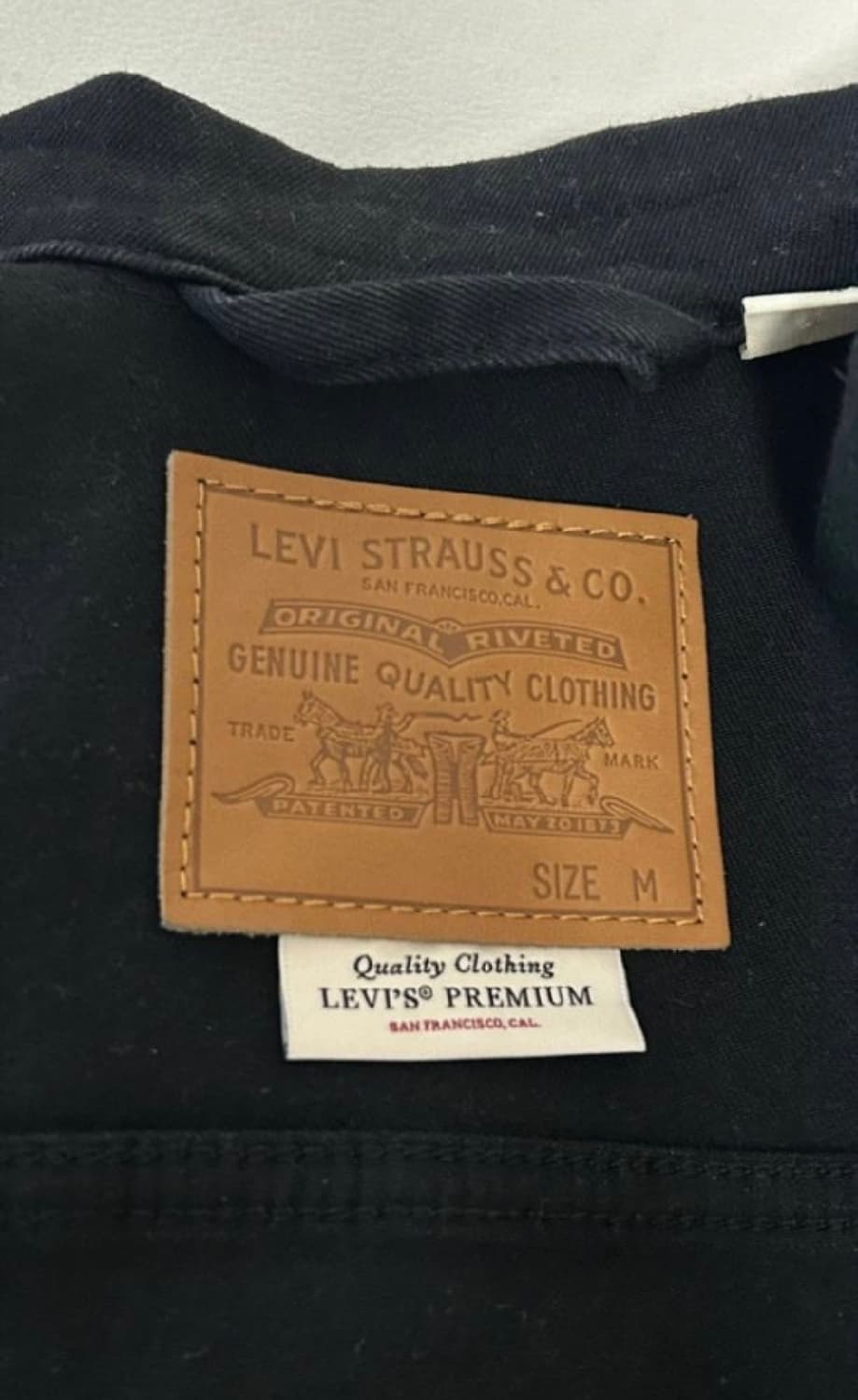 리바이스 프리미엄 블랙 트러커 데님자켓 M 상품이미지4