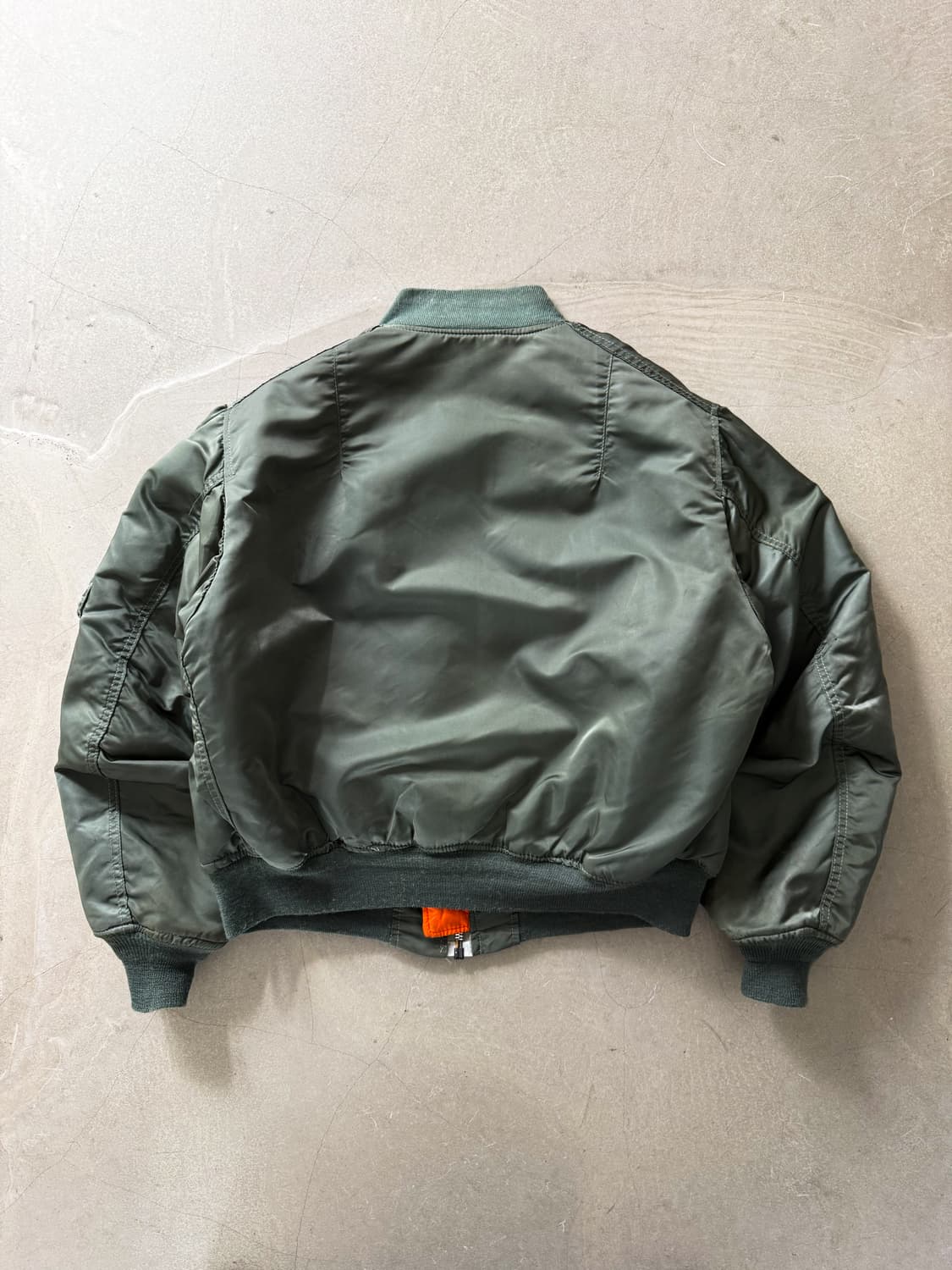 90s Alpha Industries MA-1 Bomber Jacket 상품이미지5