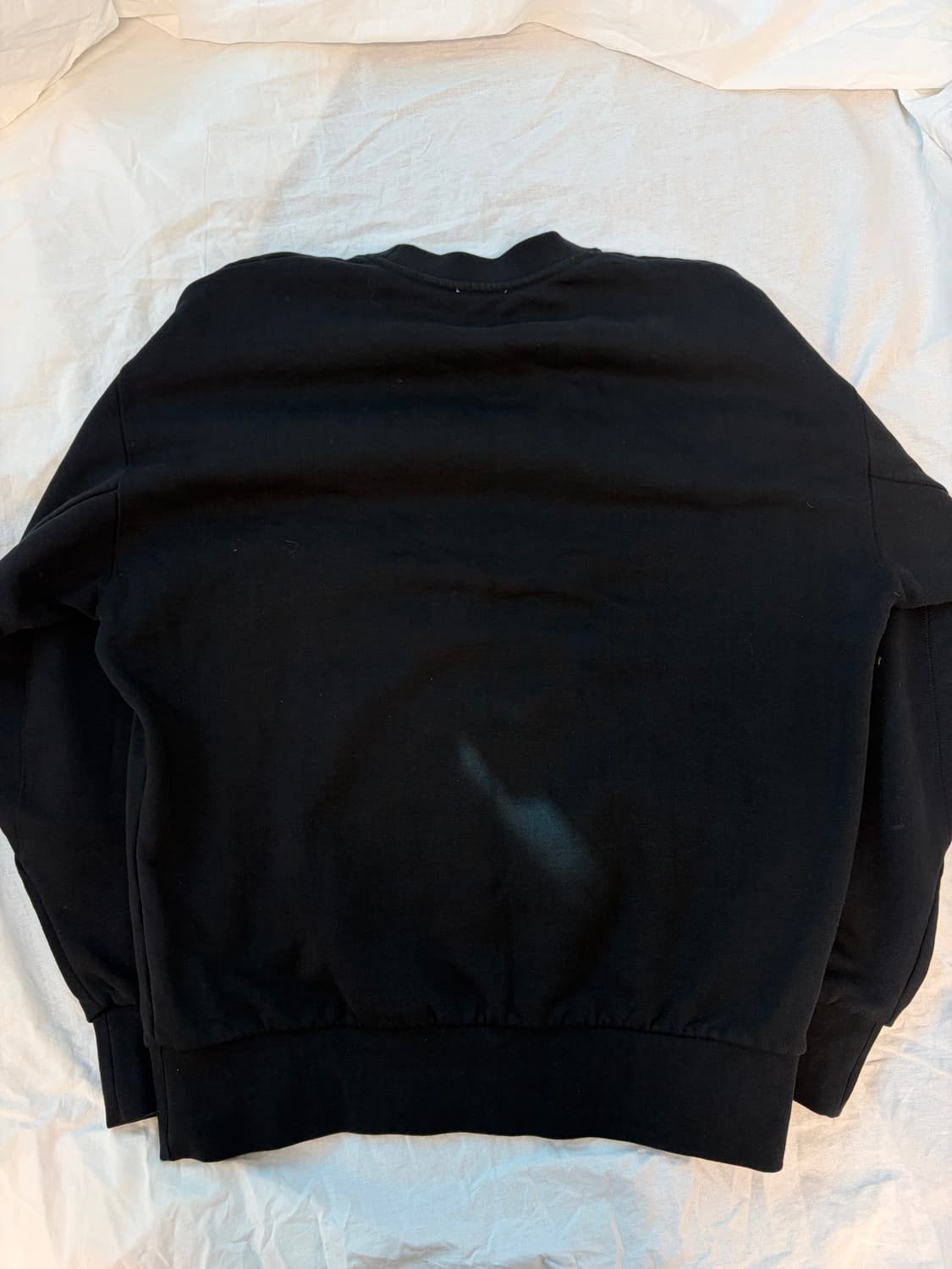 에리즈 캐스퍼 크루넥 스웻셔츠 블랙 상품이미지3