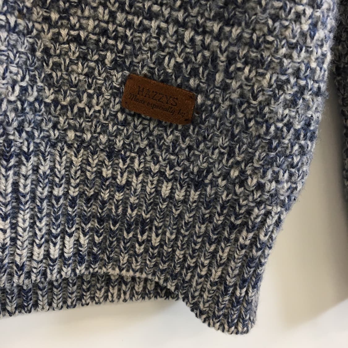 헤지스 레더패치 울 100% 그라데이션니트 105  상품이미지2