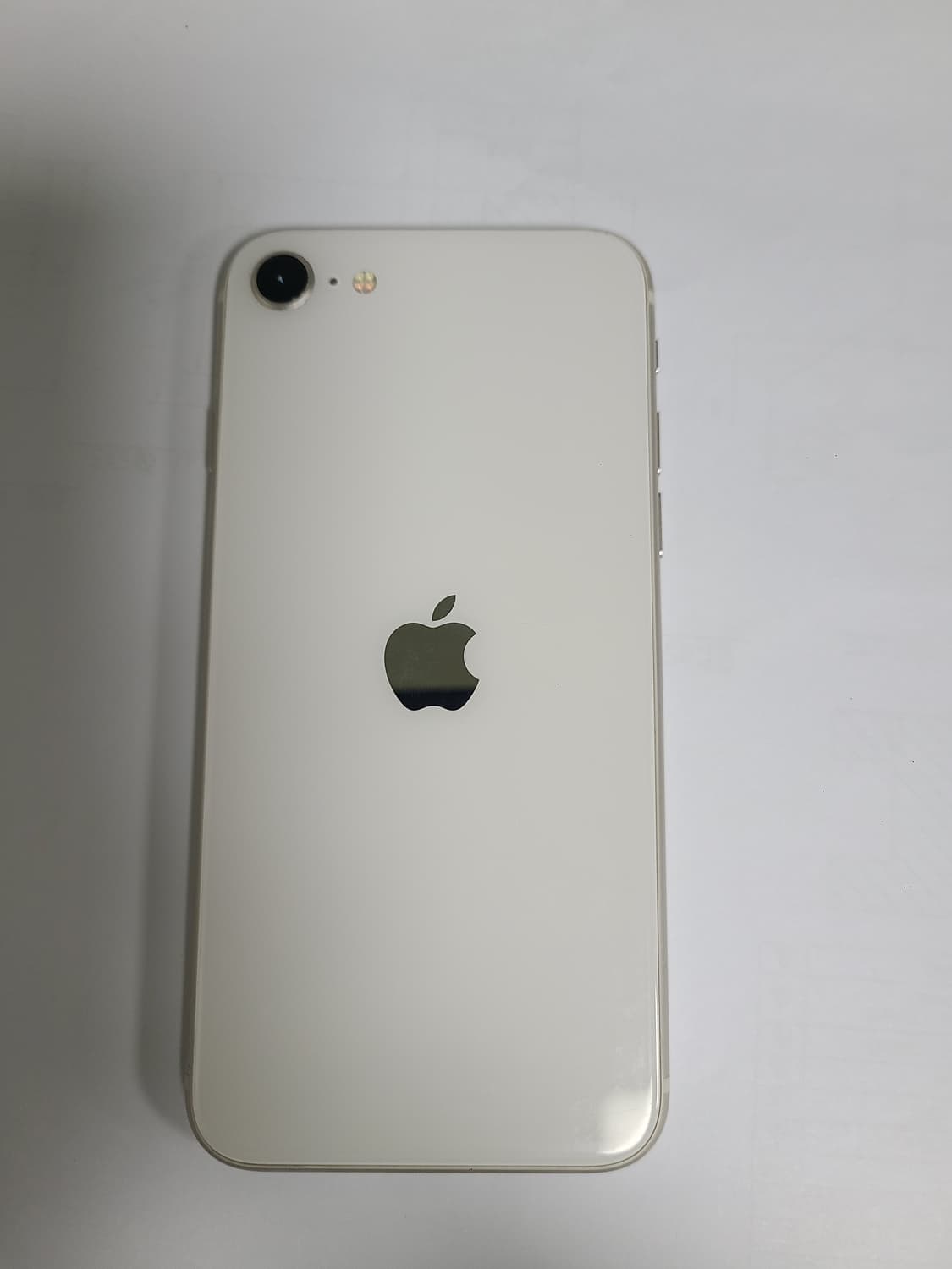 아이폰se3 화이트 64G 상품이미지10