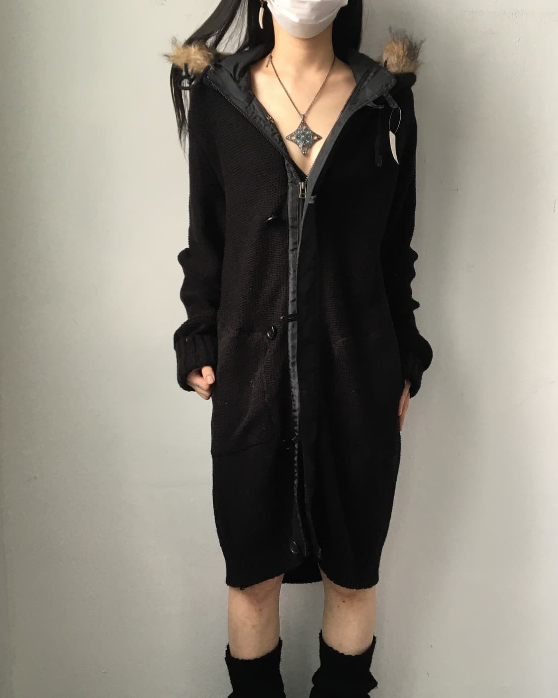 Fake fur hood knit zip up 상품이미지1